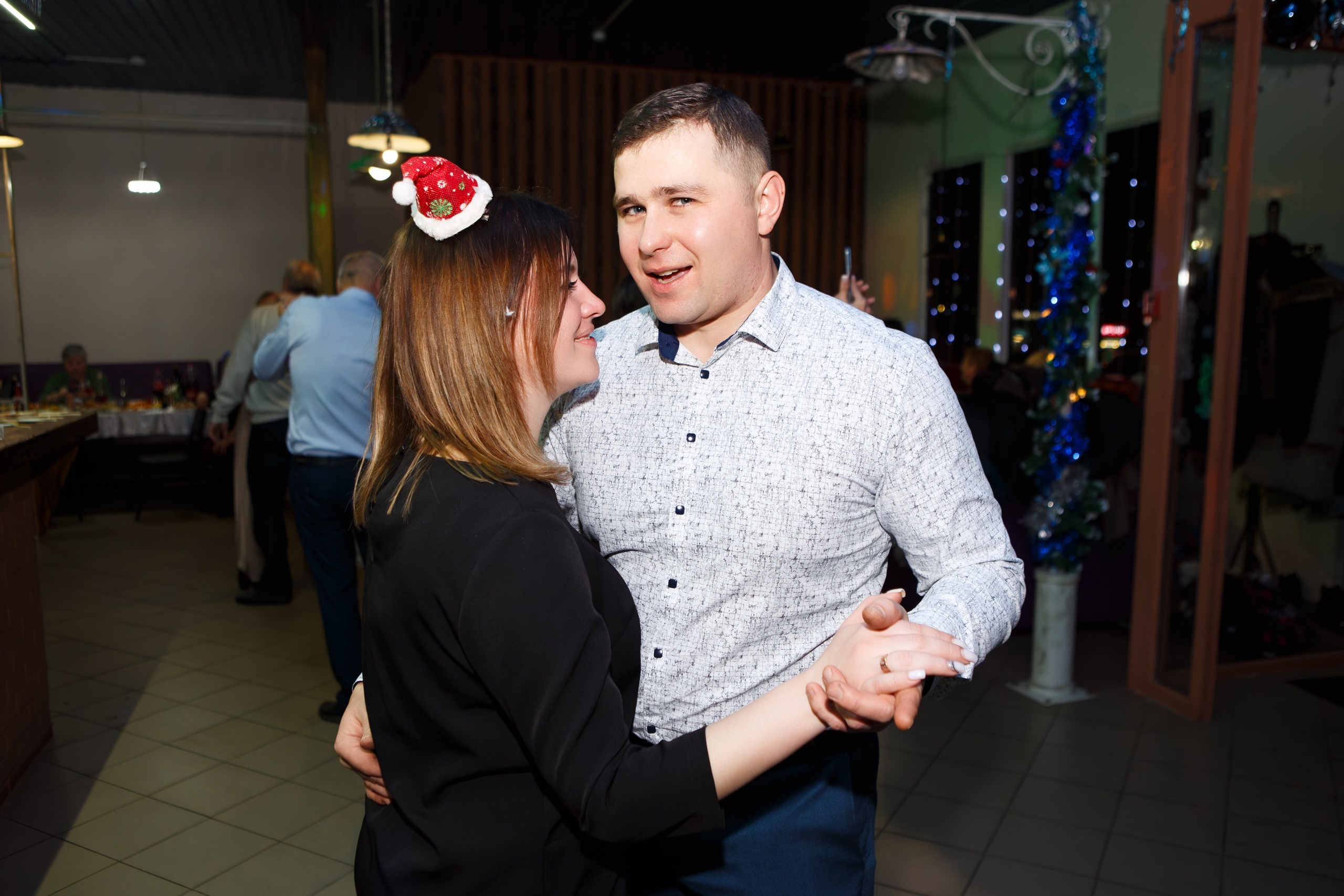 КОРПОРАТИВ 20.12.24 (кафе — АТМОСФЕРА). Профессиональный фотограф в Мценске и Орловской области