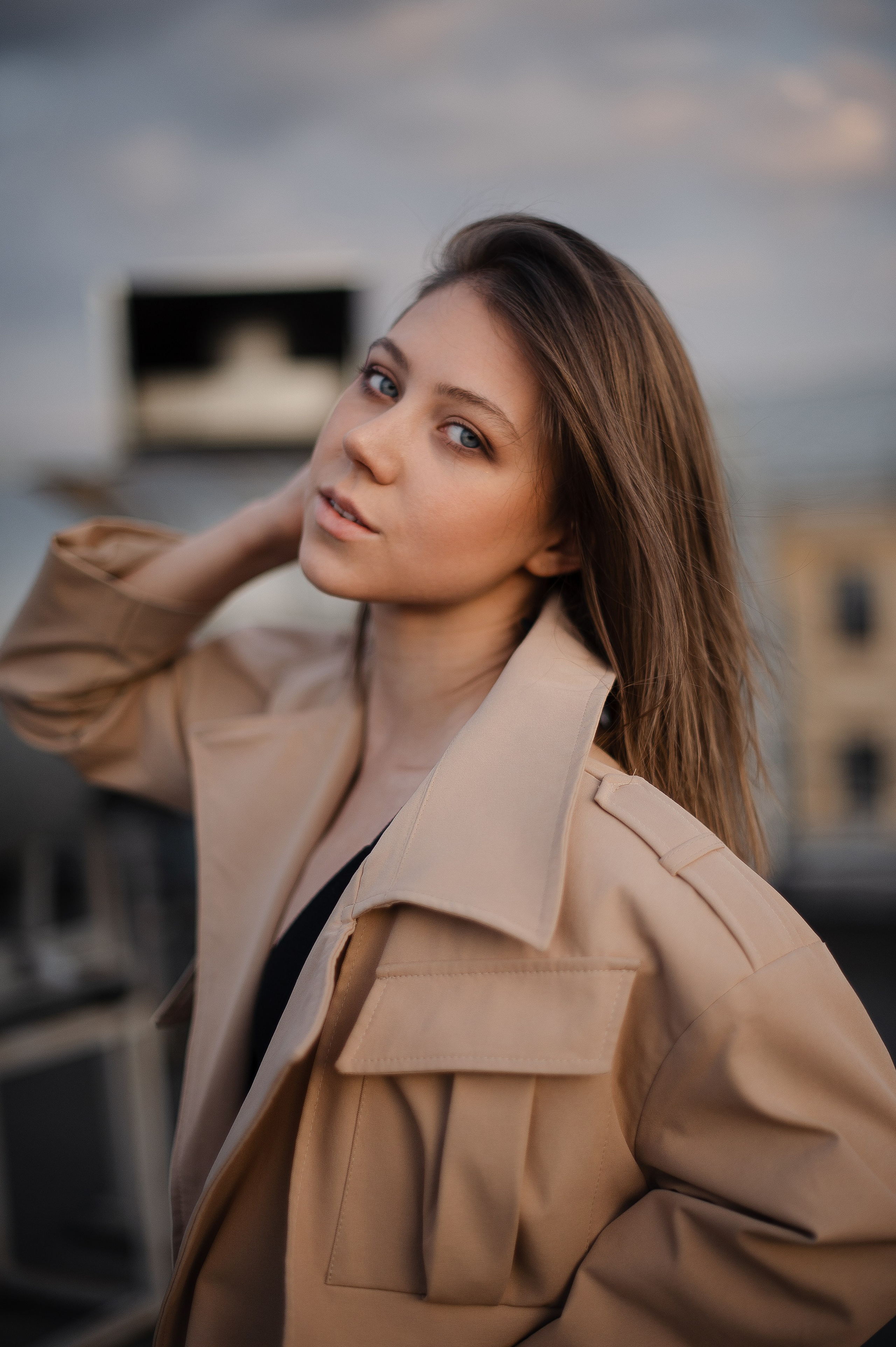 Екатерина, выпускница ЯГТИ имени Фирса Шишигина. Портретная прогулка по городу. Свадебный фотограф в Ярославле Денис Медоваров