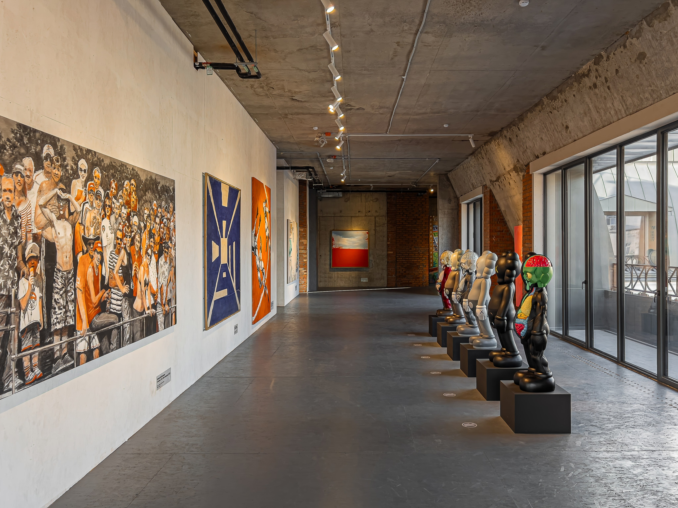 Галерея Vladey, дом с Атлантами. Иван Благушин. Интерьерный и архитектурный фотограф в Москве и Санкт-Петербурге