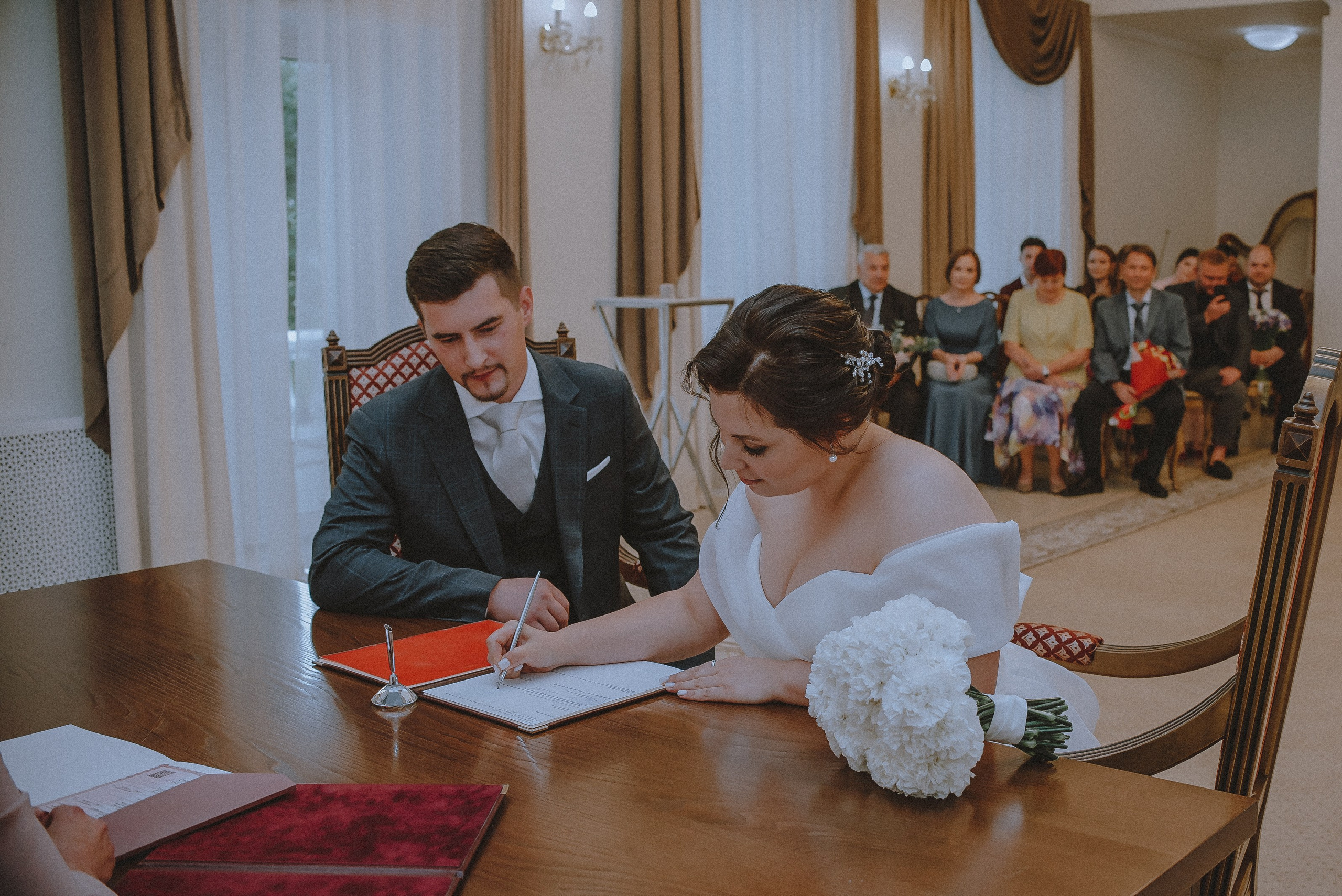 Love.com: Главная страница нашего счастья. Свадебный и семейный фотограф в Москве Сажина Кристина КиМ. Свадебный оператор в Москве Сажин Максим