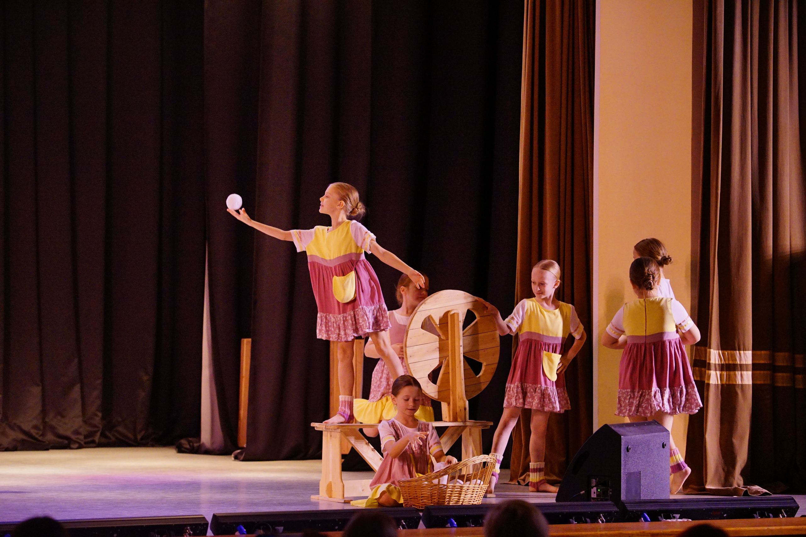 17 ноября, г. Новосибирск. Золотое яблочко