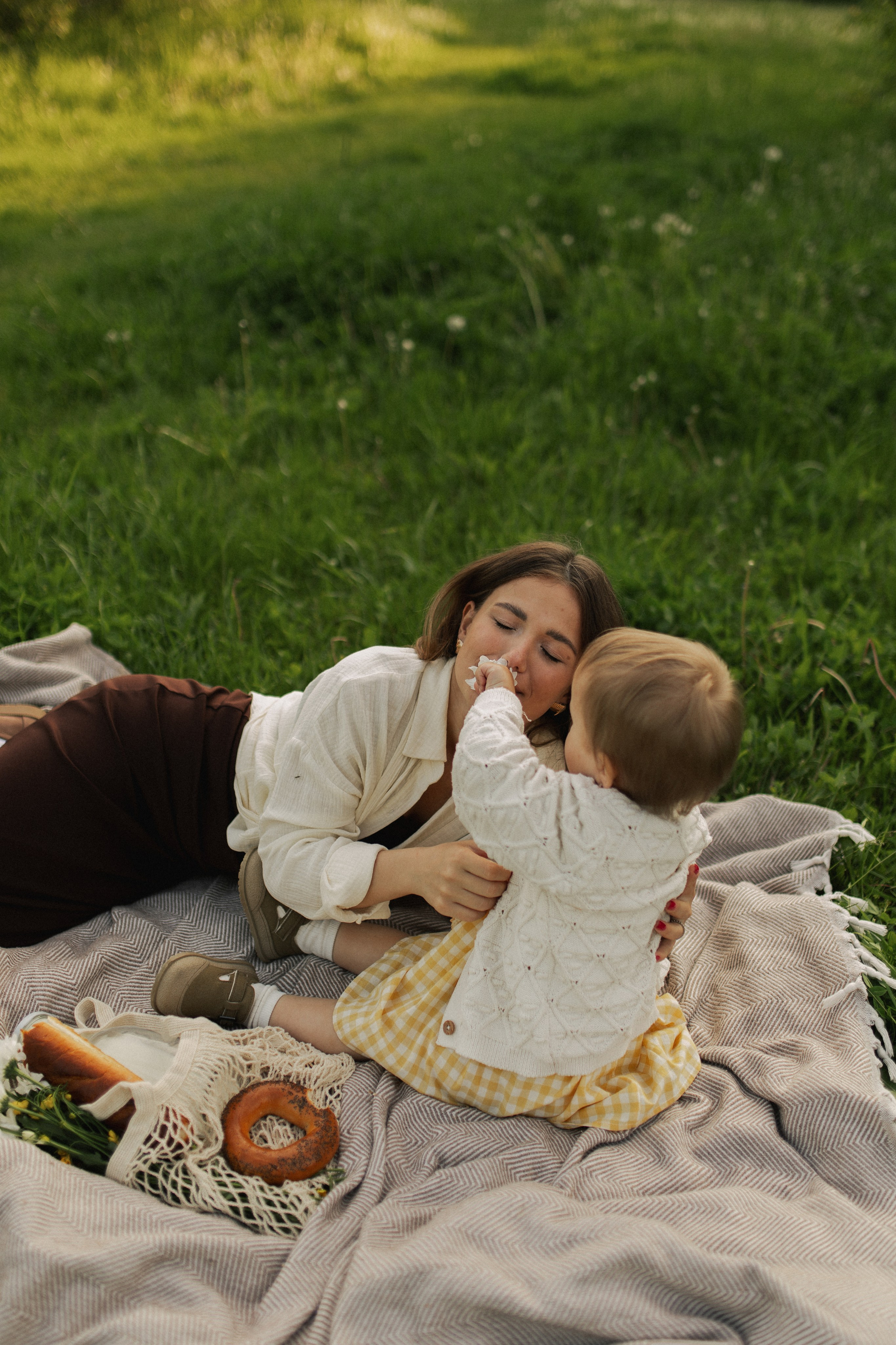 Лола и Софи. Главная