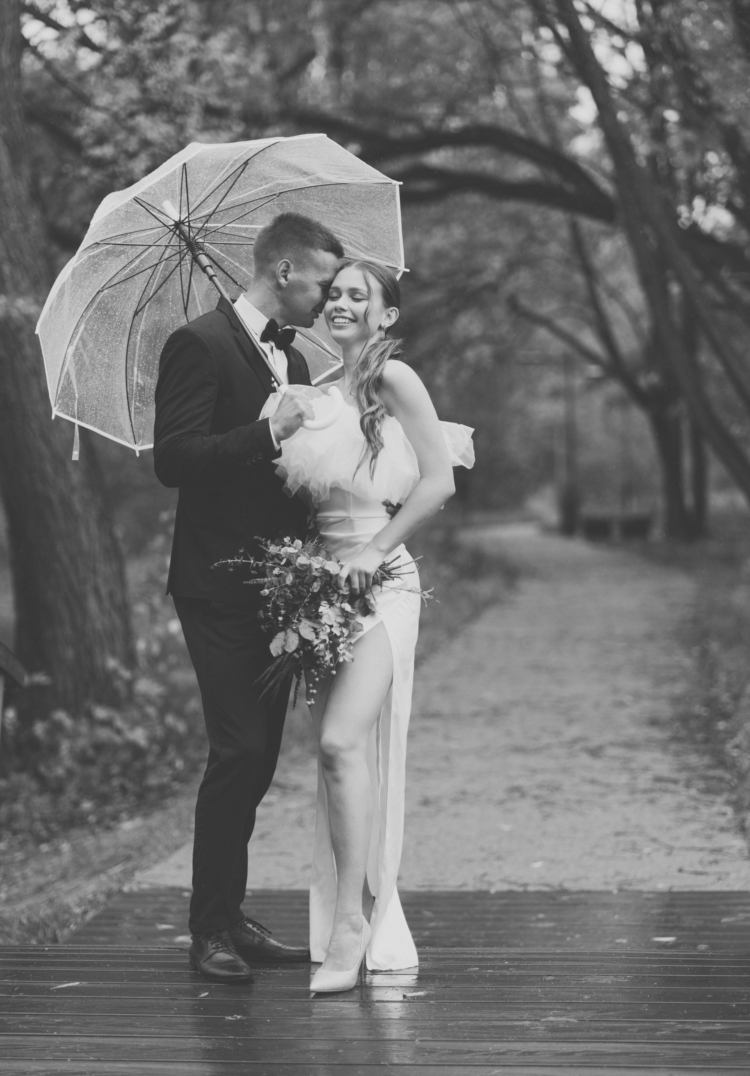 Прогулка жениха и невесты в Усадьбе Кусково. Свадебный, семейный, детский, женский фотограф в Москве Дина Мажейка