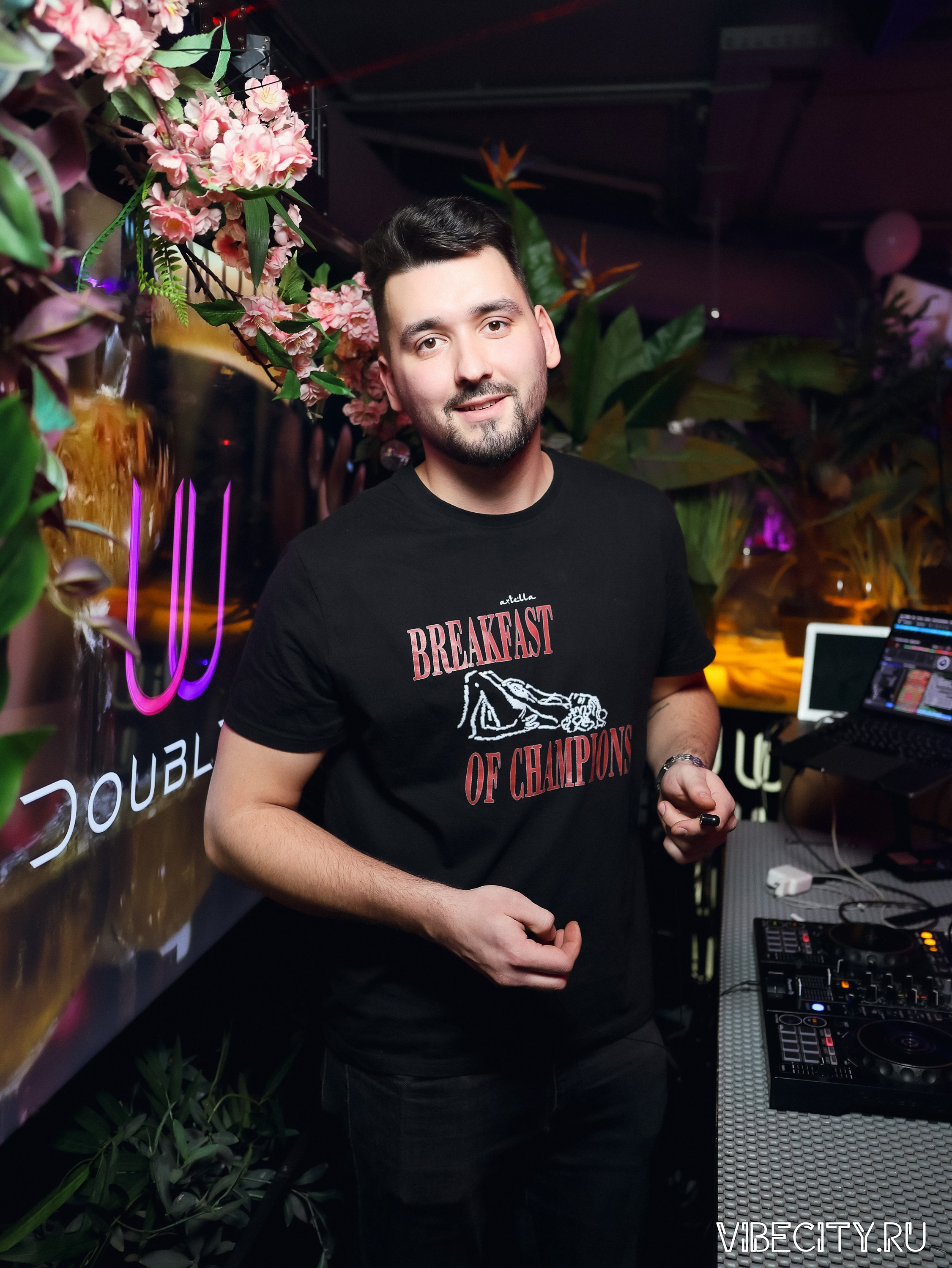 DOUBLE U. VIBECITY.RU Вайб Сити Ру Фоторепортажи Фотоотчеты Калининград