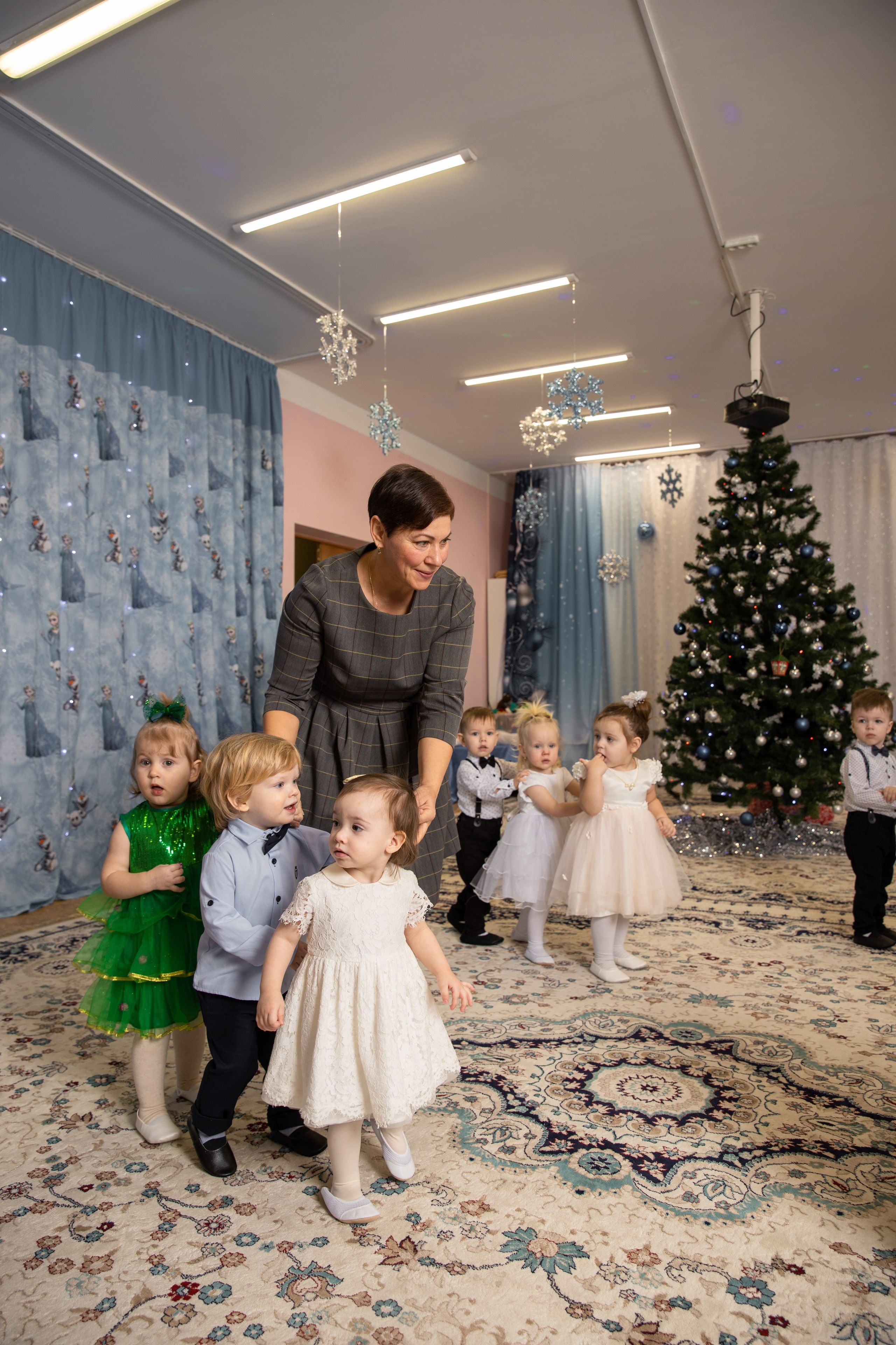 Новогодний утренник Успех. Фотограф в Железнодорожном и Балашихе