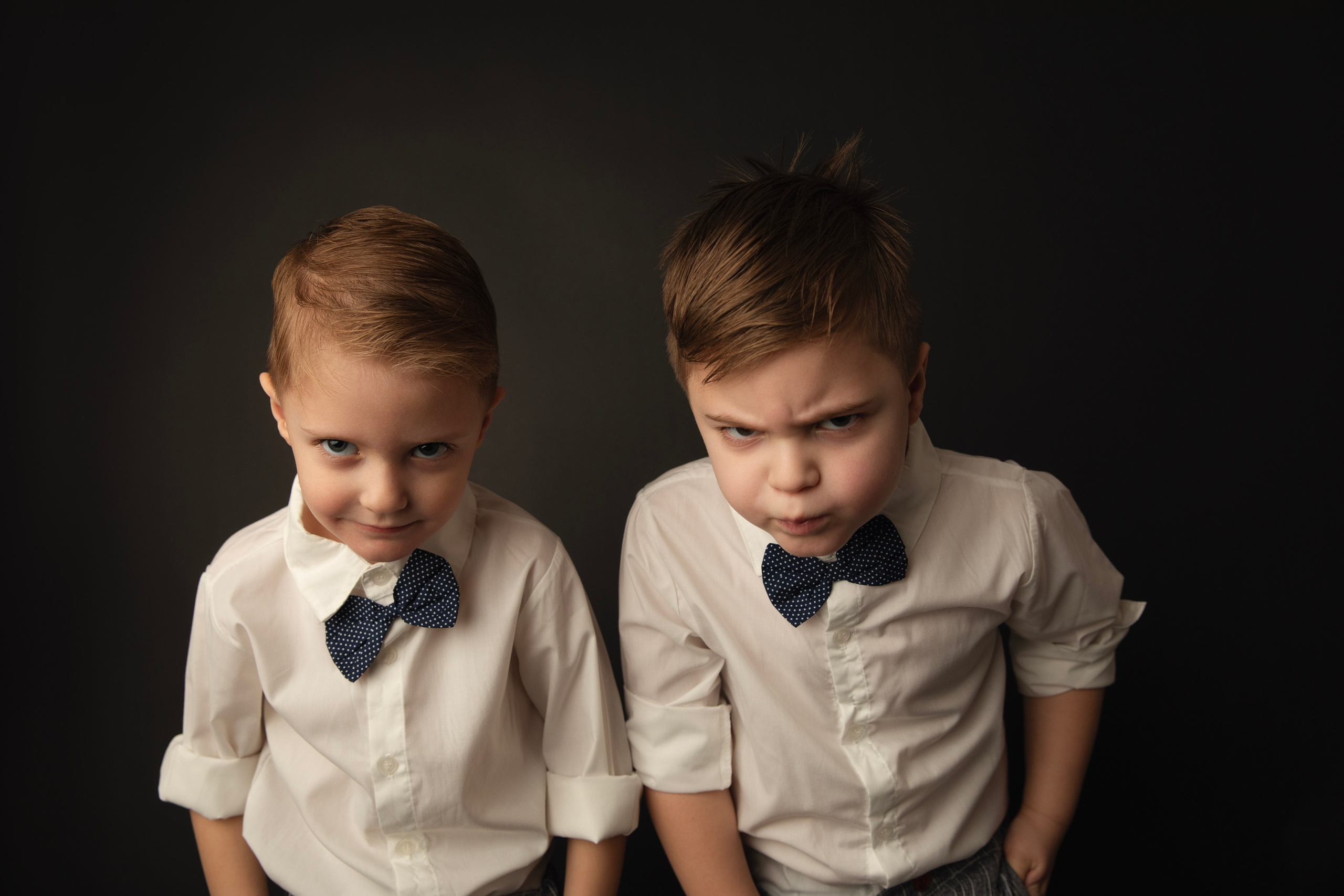 Съемка двойни в студии. Фотограф новорожденных, детский фотограф  Москва.Семейная съемка Москва. Семенова Анна