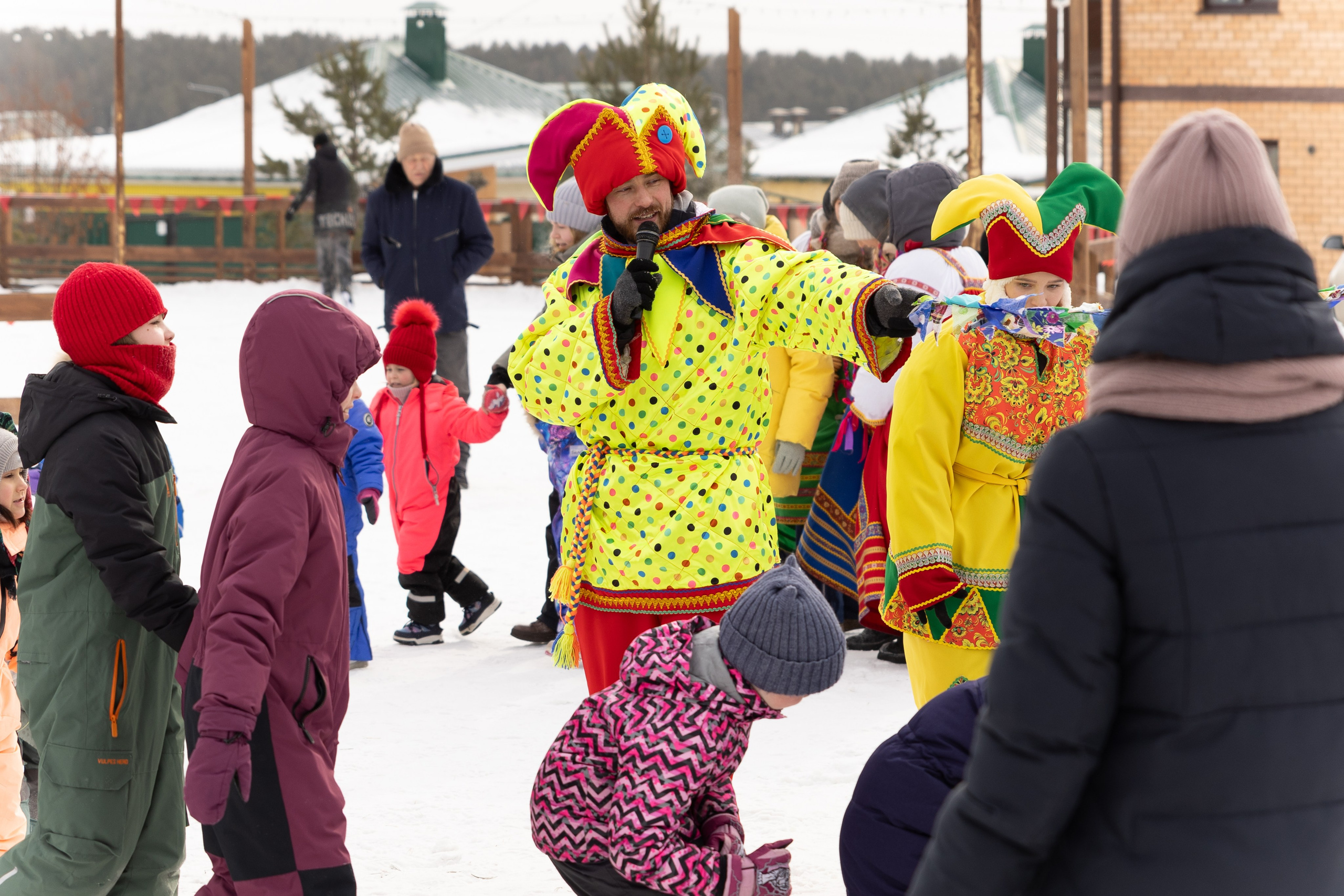Масленица 2026 в Хрустальном Парке. Семейный фотограф Надежда Каримова | Иркутск Байкал Аршан