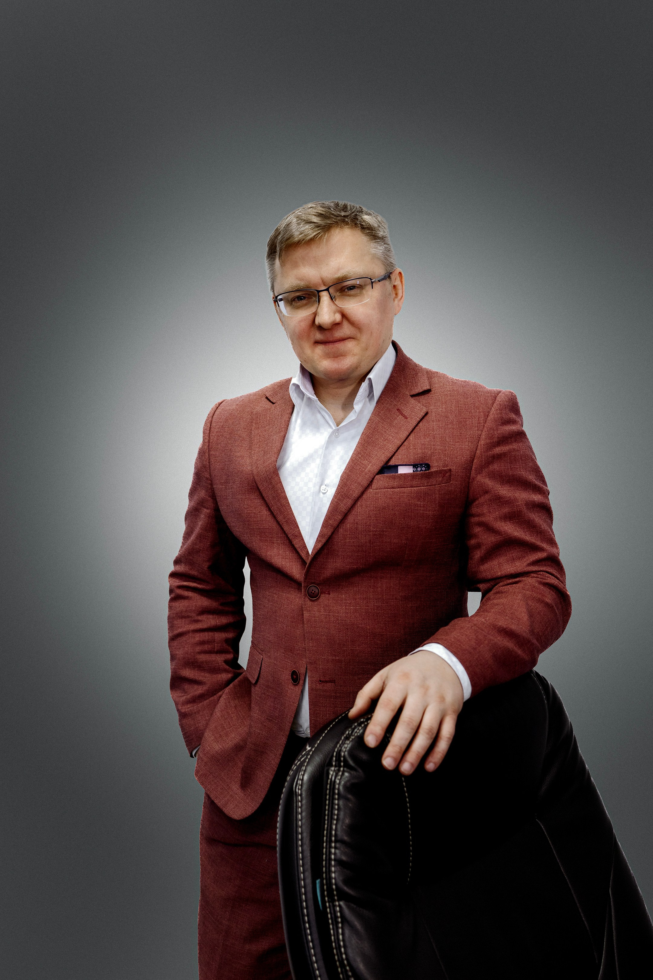 Директор компании. Свадебный фотограф в Петропавловске-Камчатском Артур Зябов