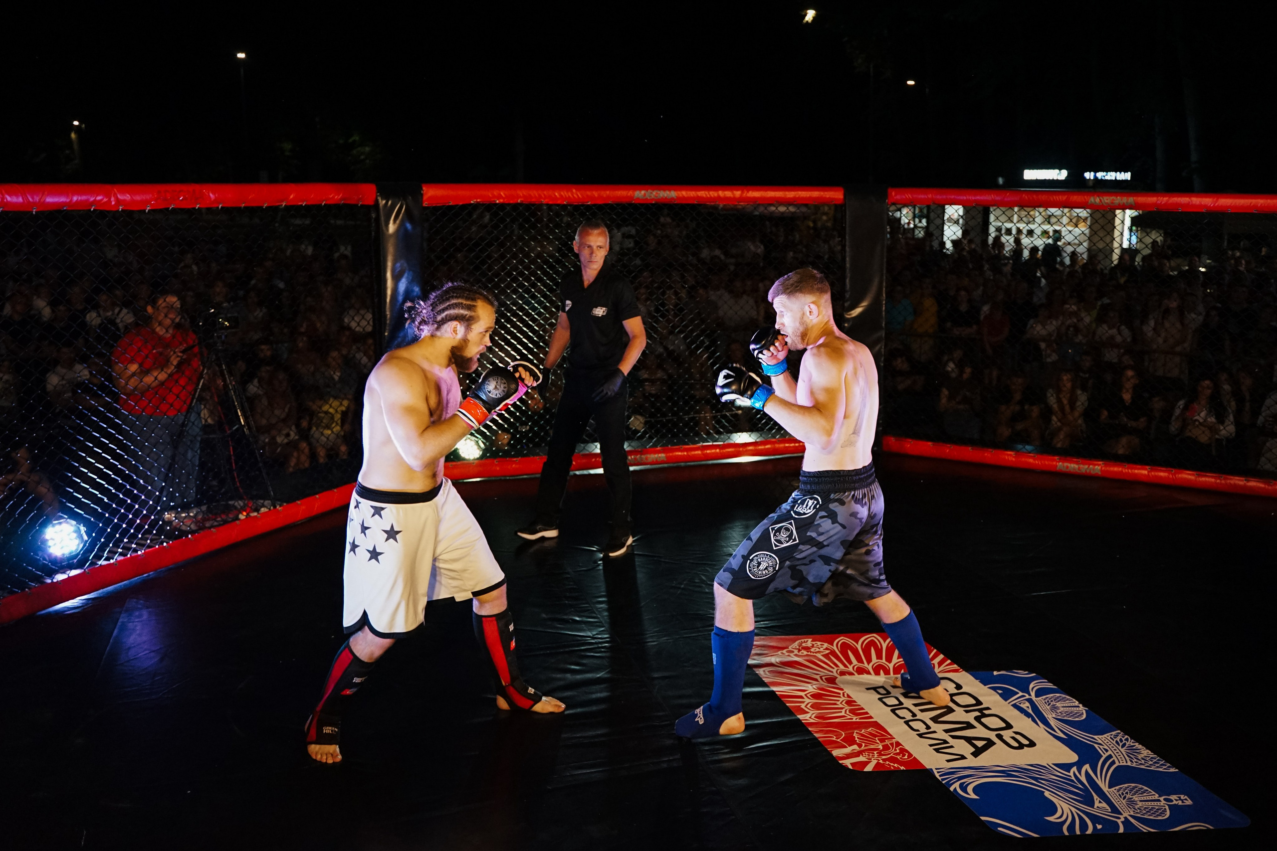 Вечер боев в ЦПКиО. Фотограф Надежда Погребняк | Рязань | Москва