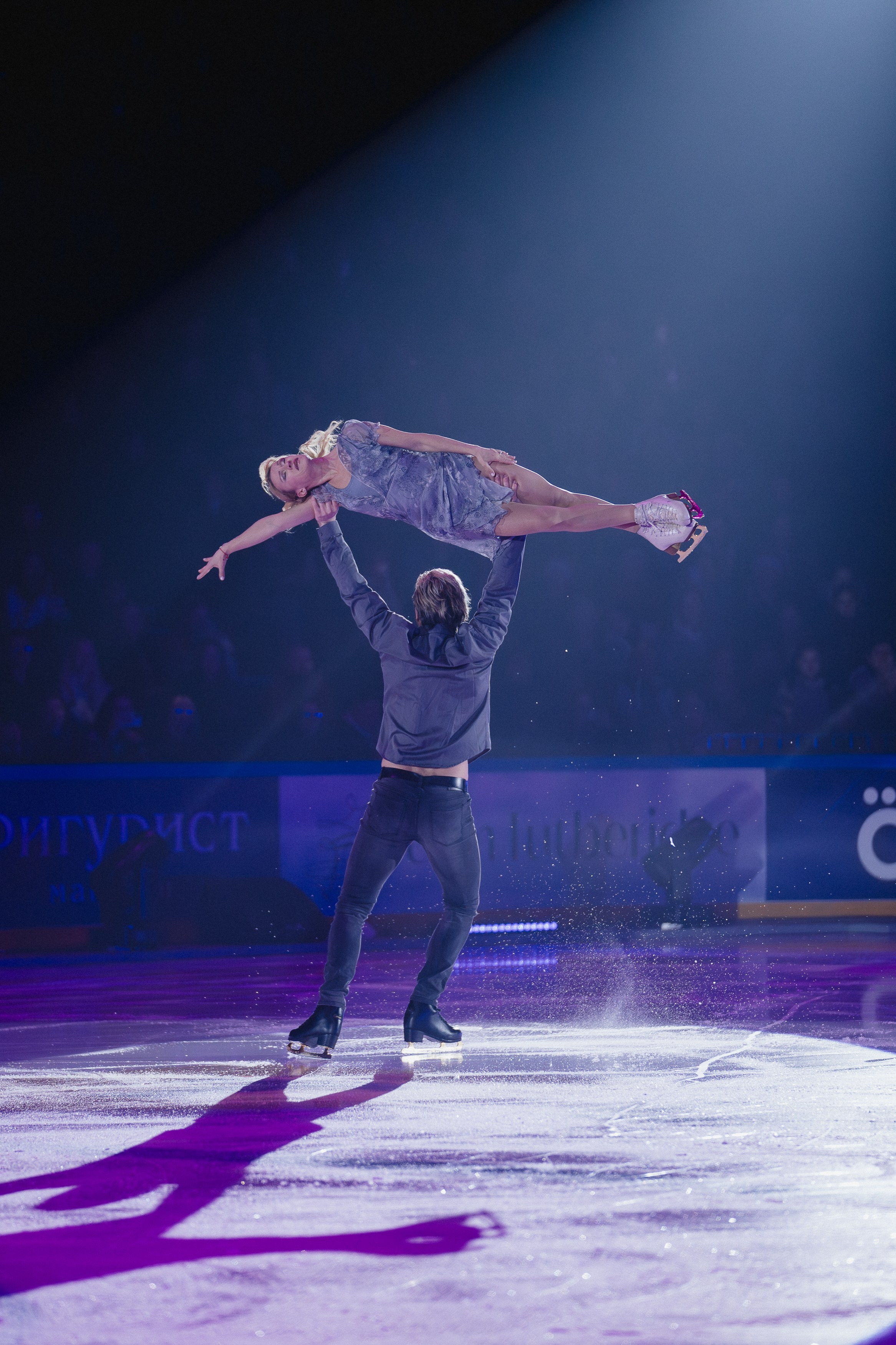 Шоу Этери Тутберидзе в Новосибирске. Воробьева Ксения — Спортивный и танцевальный фотограф Новосибирск