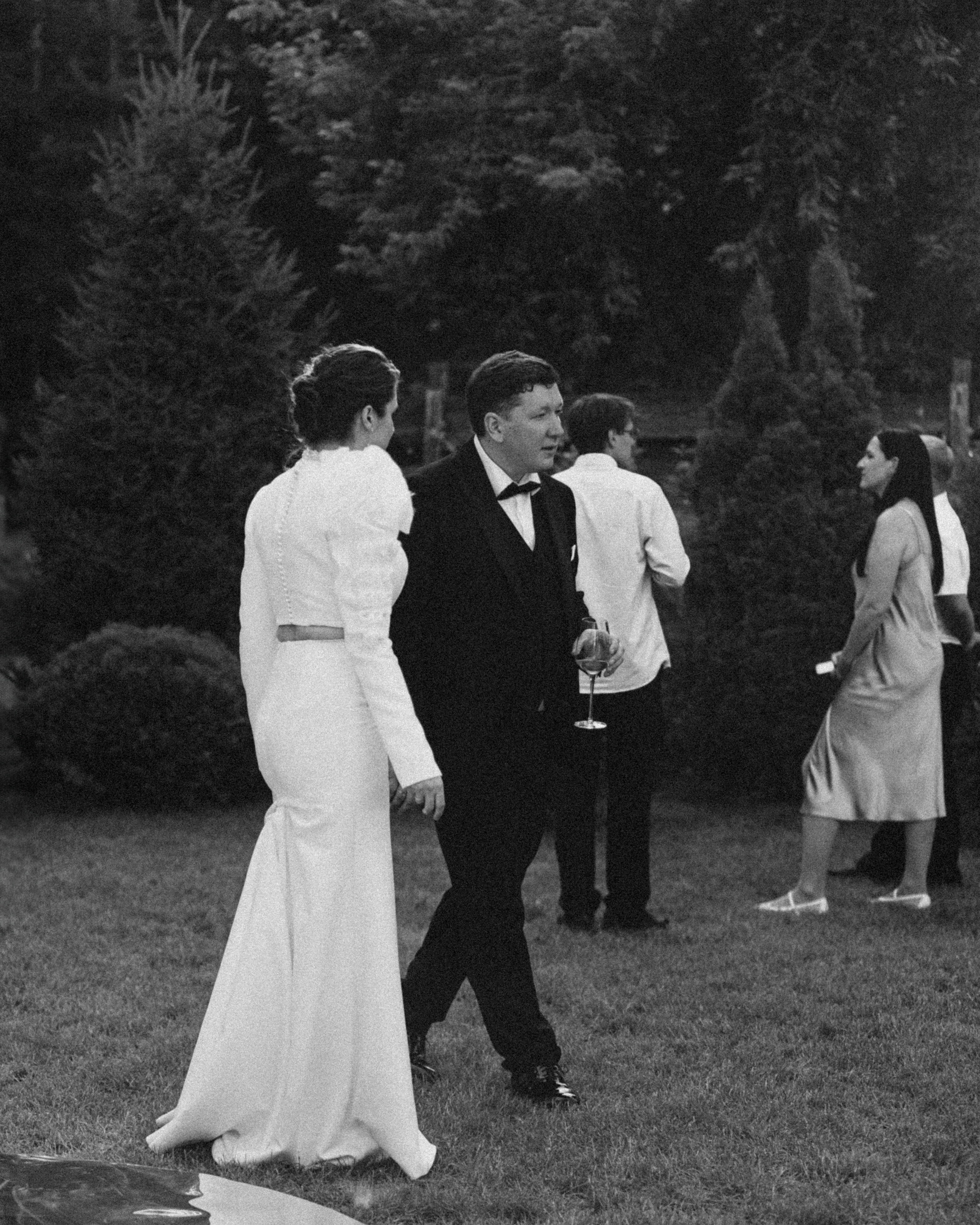 1. Свадебный фотограф @alexandradmitrievaph