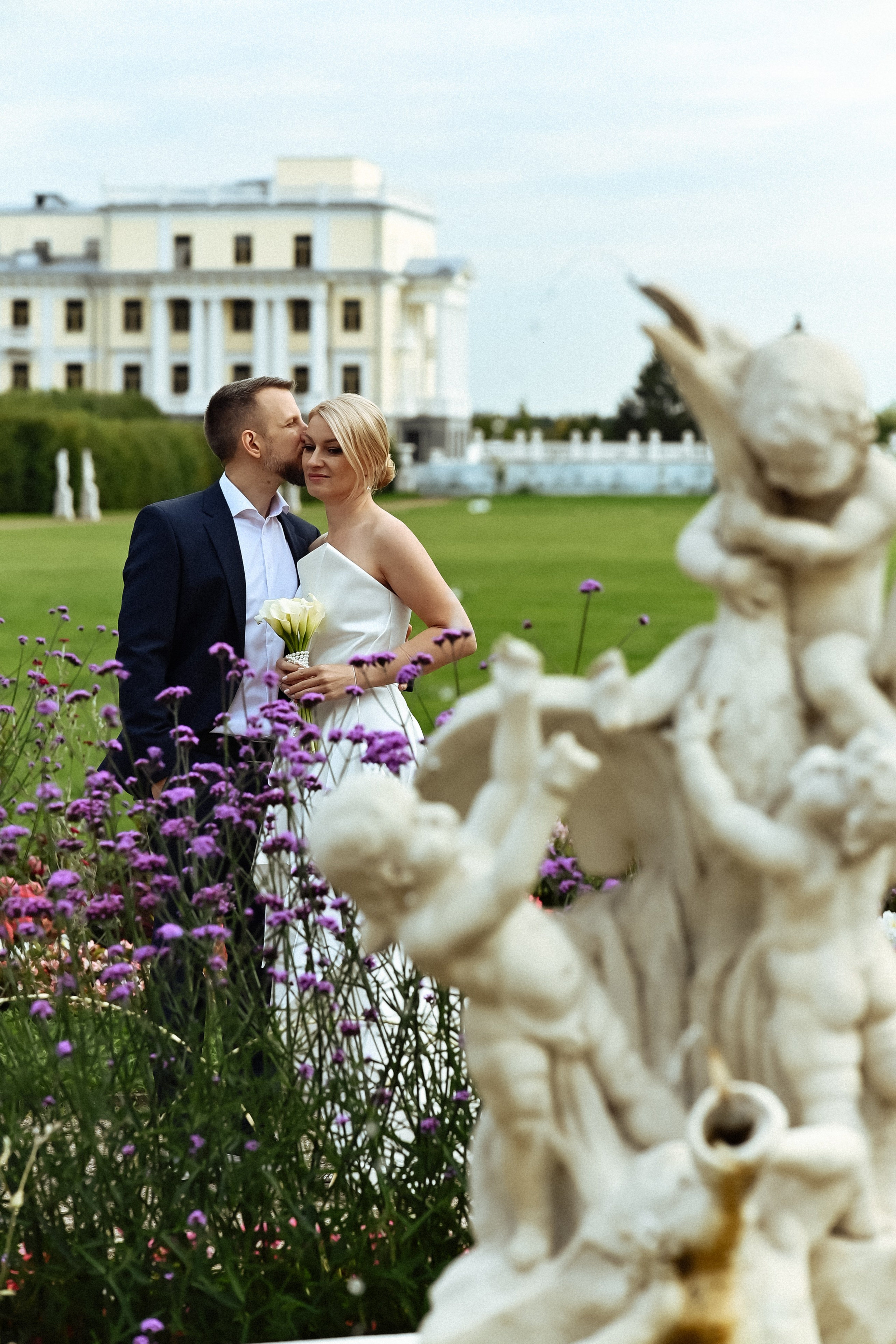 Свадьба Кутузовский загс и Архангельское. Анастасия Петрович фотограф, фотокорреспондент в Москве и Санкт-Петербурге. Фотосъёмка репортажа, мероприятия, корпоративная съёмка, контент