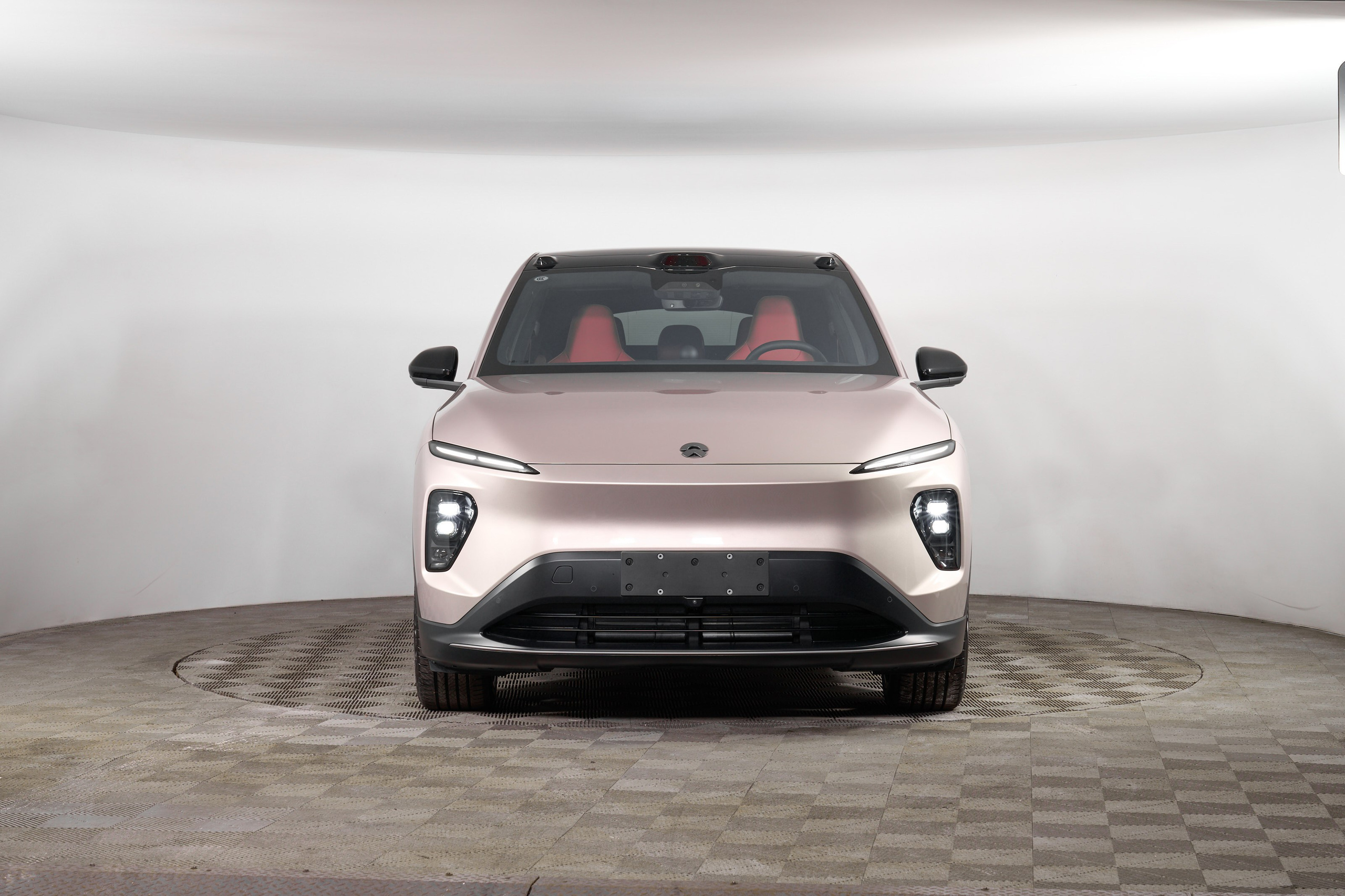 NIO EC7. Фотограф Николай Прокофьев модельные тесты в Москве