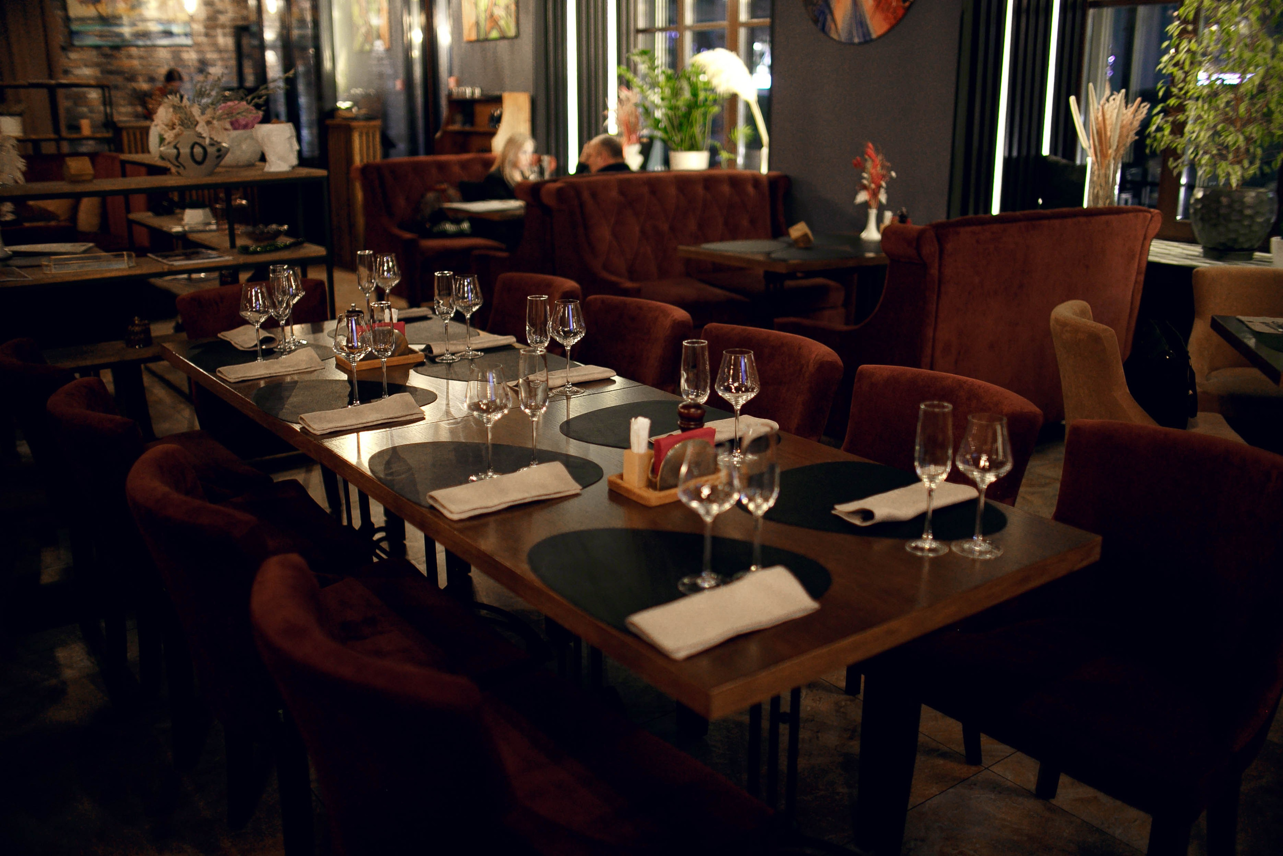 «Март». Ваш репортажный фотограф Артемий Антонов