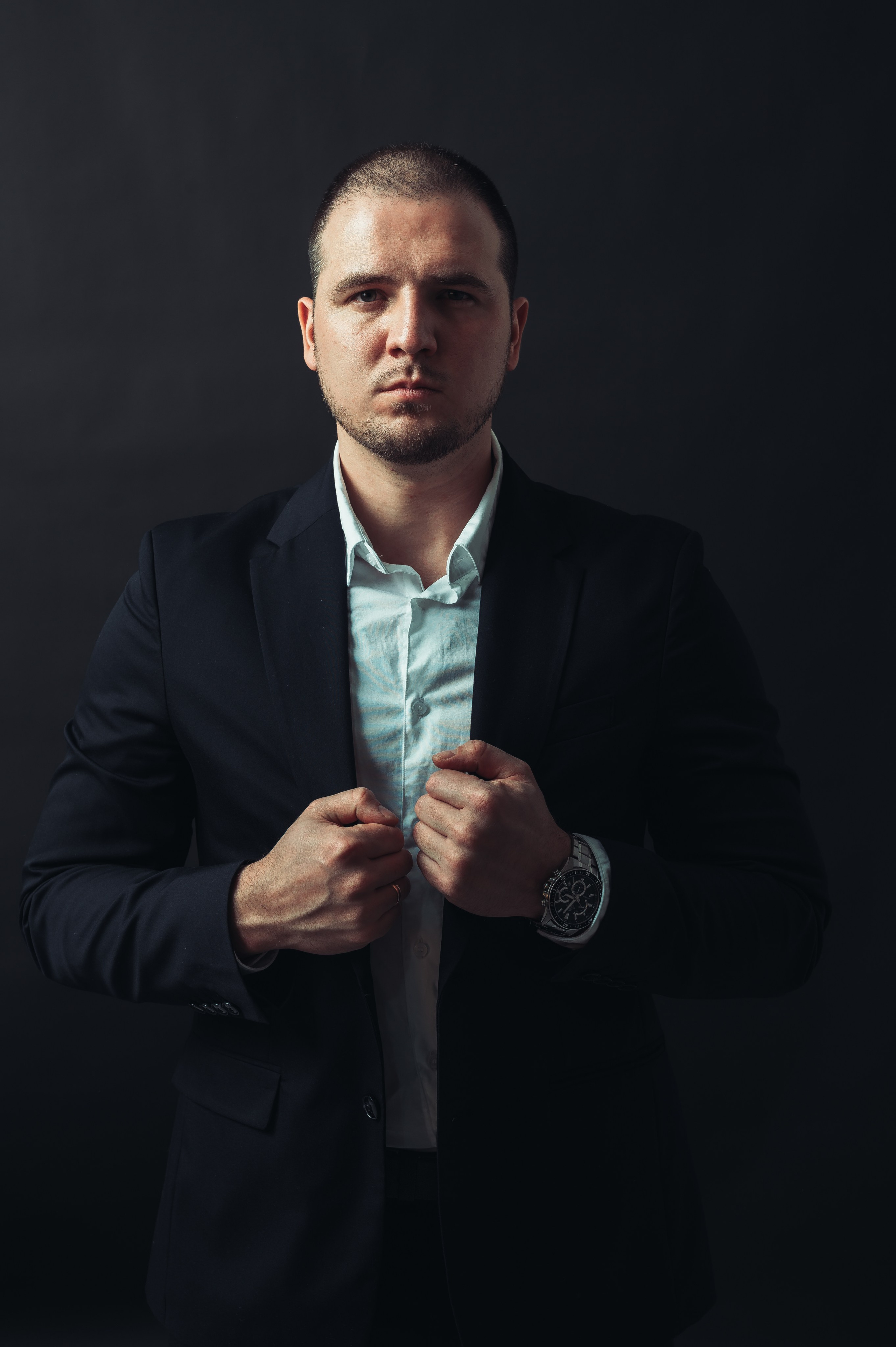 Никита Пустовалов — портретная съёмка. Иван Кубик — фотограф и видеограф