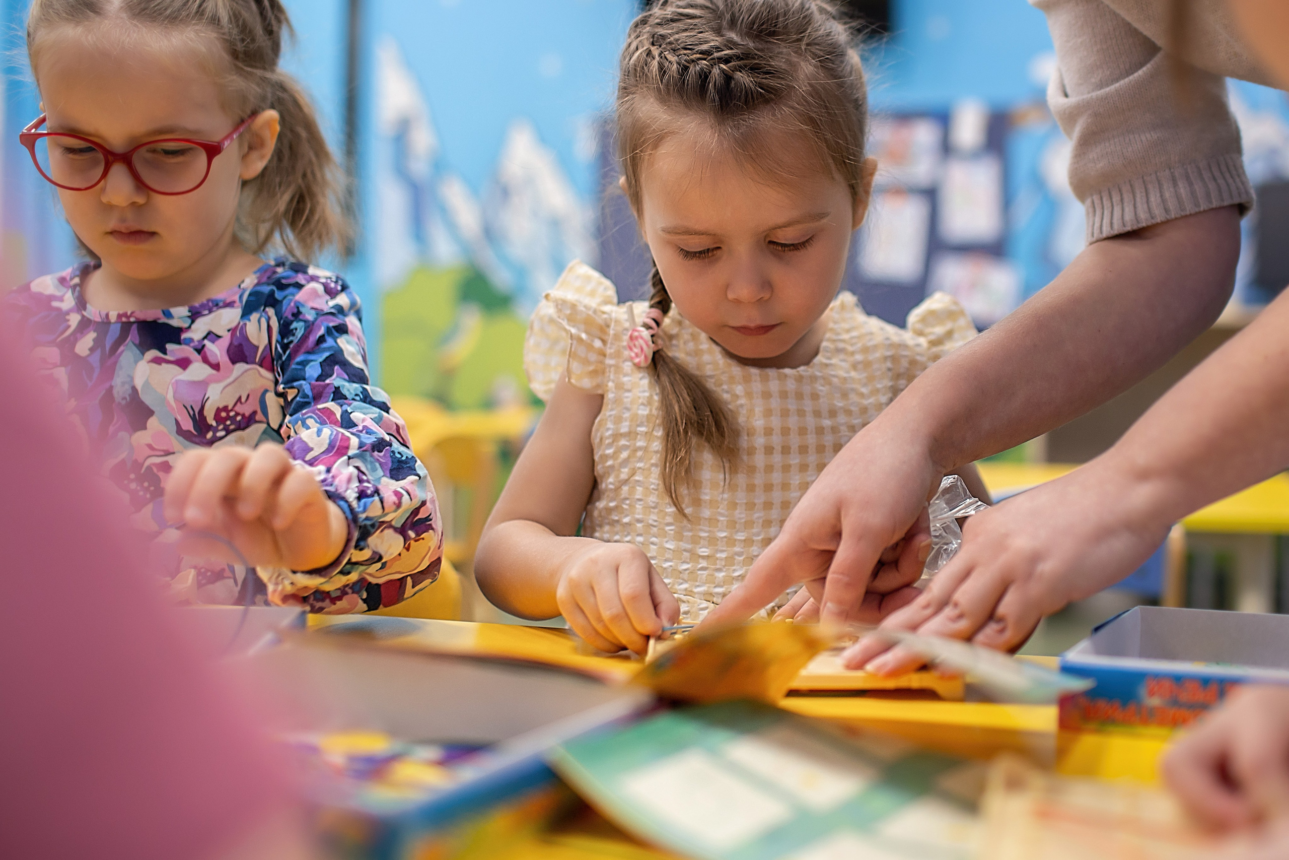 День в саду_Зима_2023 год. Семейный фотограф в Санкт-Петербурге