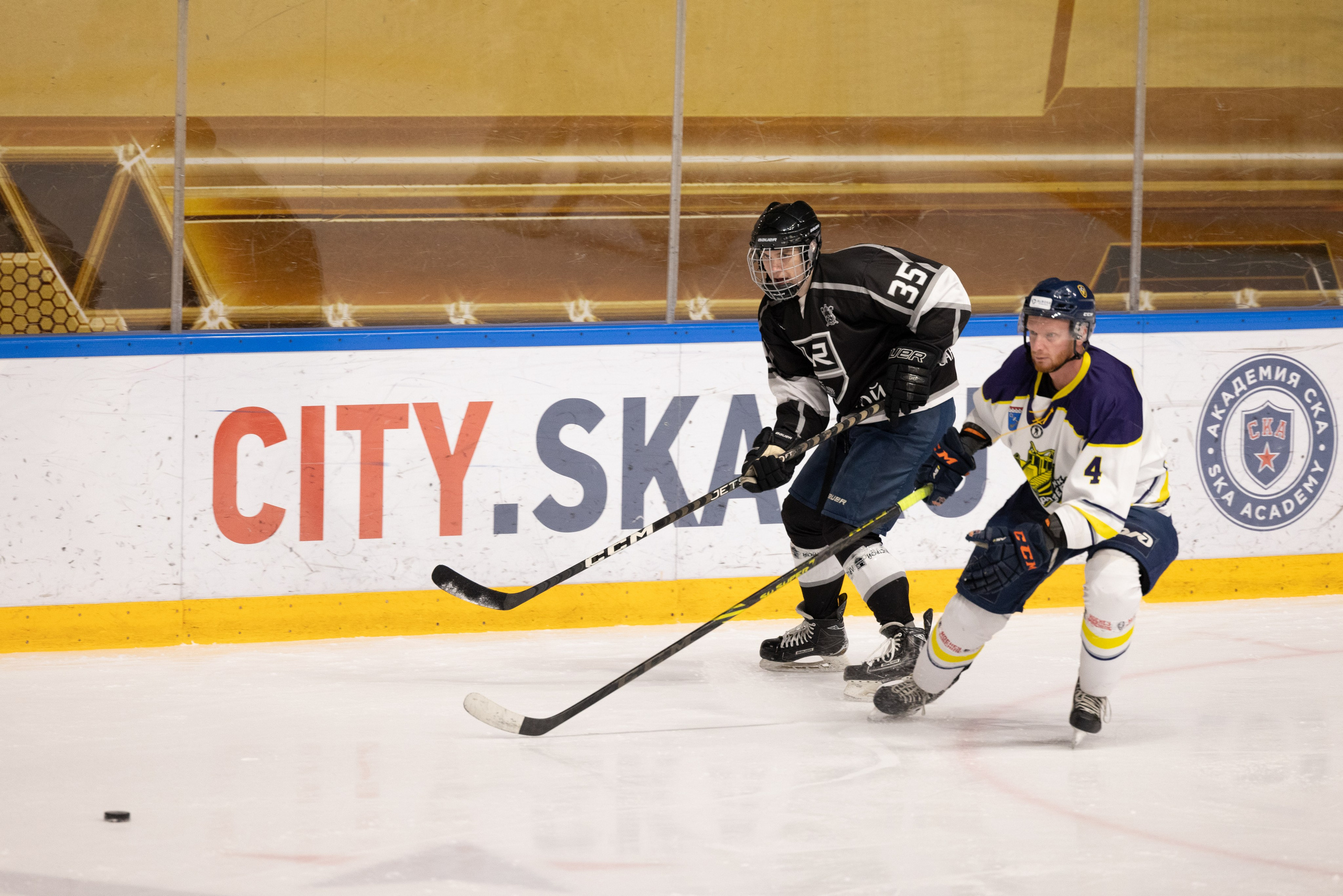 Бульдозер vs. LR-строй. Фотограф Александр Заломаев