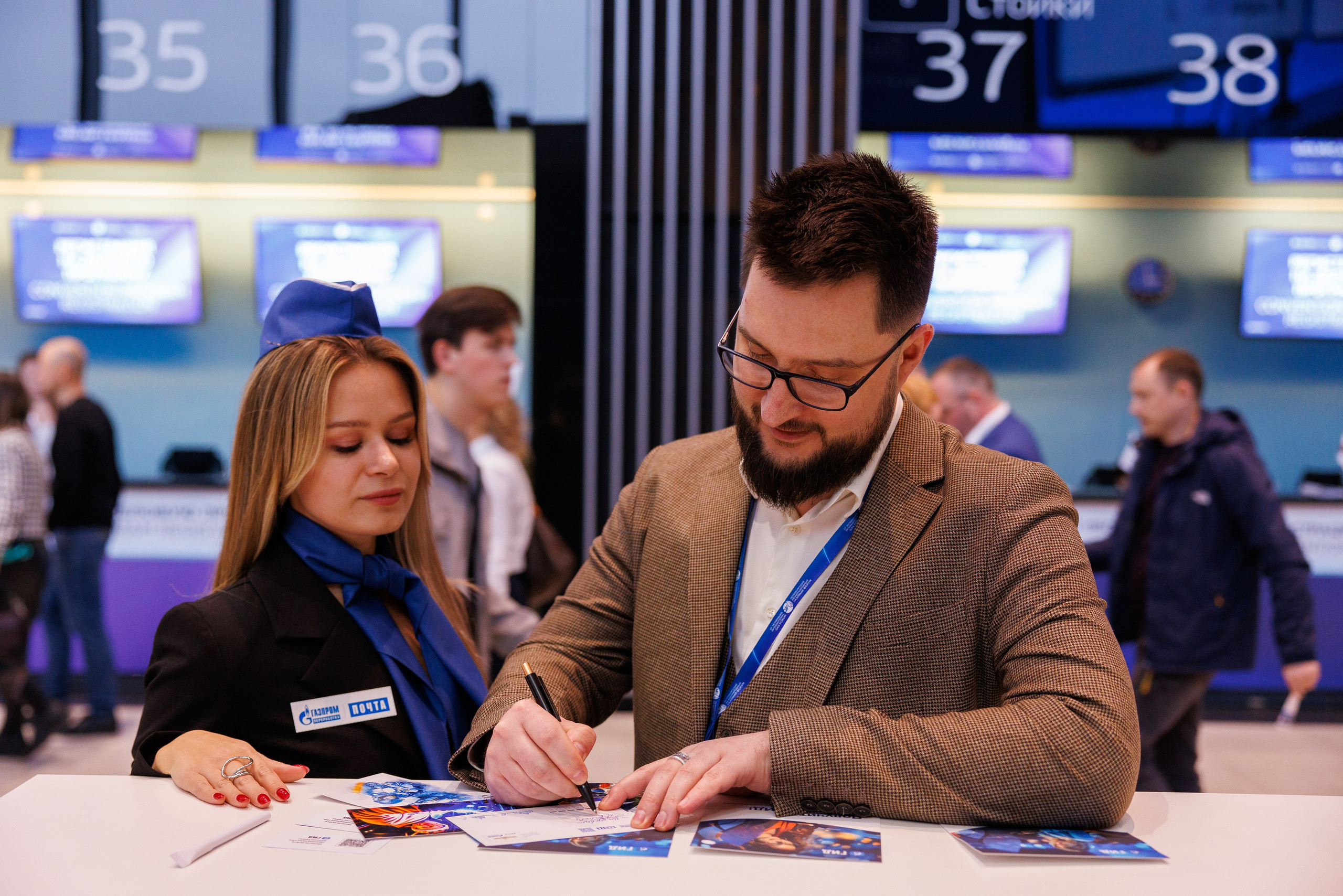 12 Петербургский международный газовый форум. Фотограф Александр Заломаев