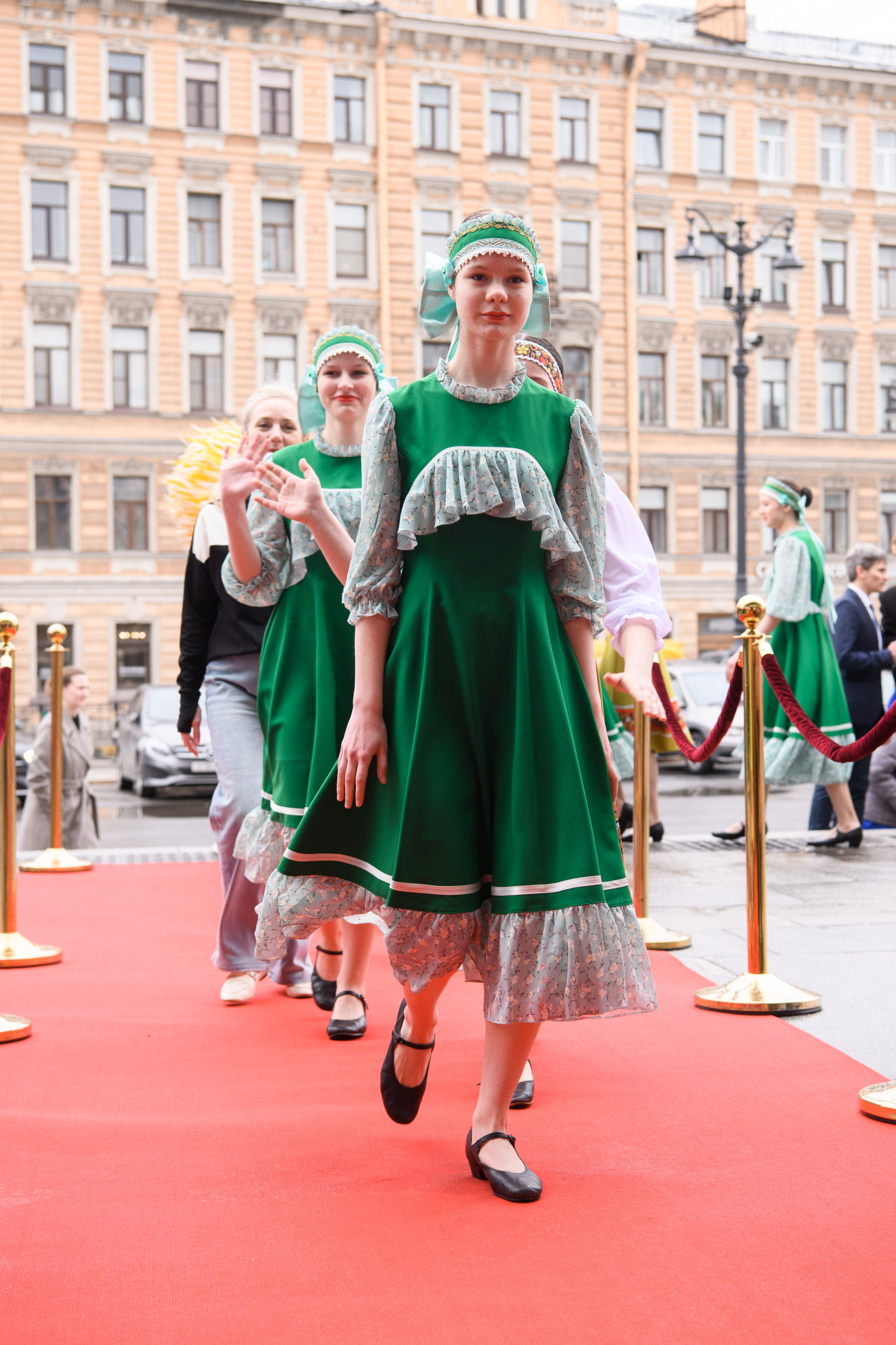 23 апреля, часть 1, БКЗ Октябрьский, г. Санкт-Петербург. Золотое яблочко