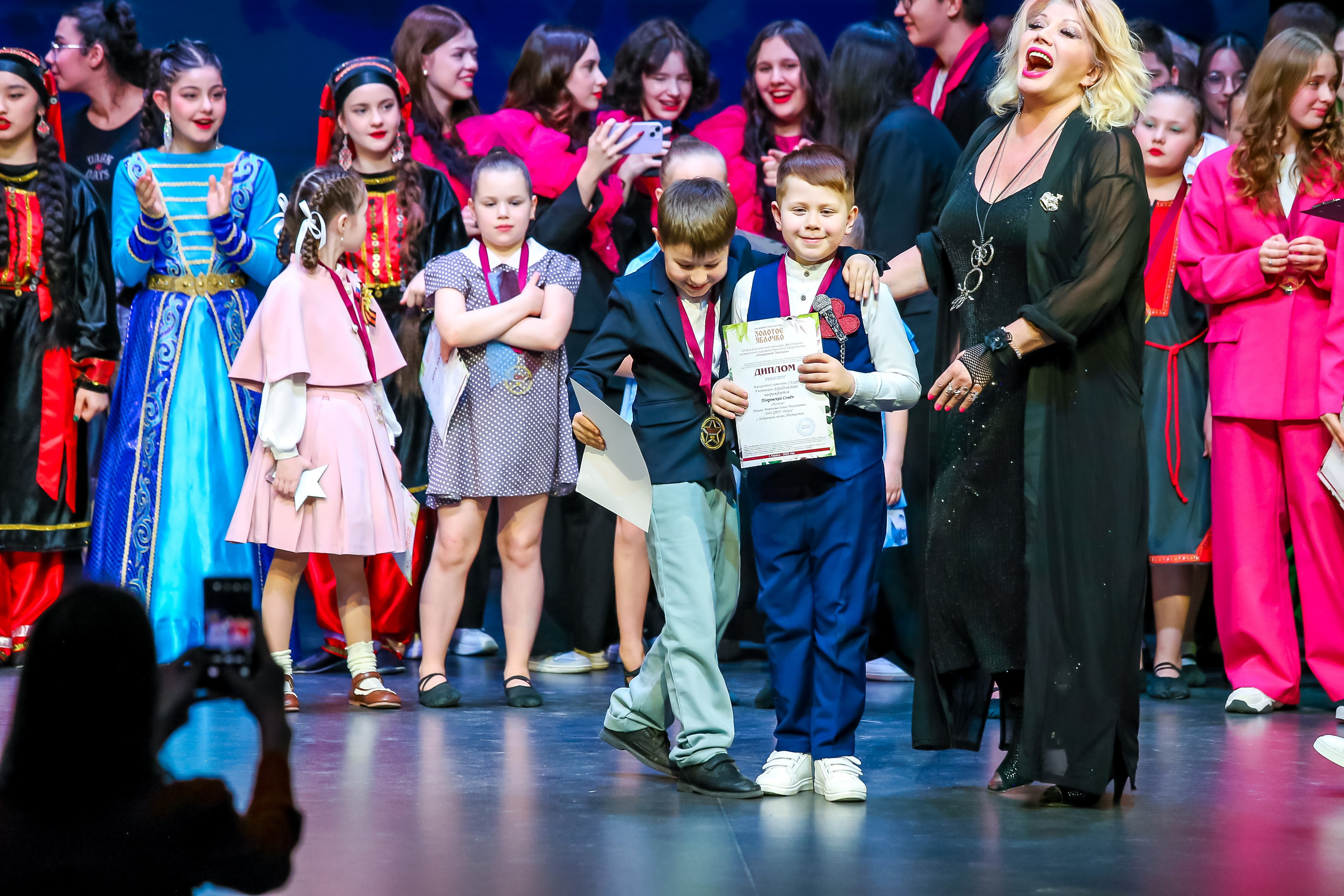 19 апреля, г. Казань. Золотое яблочко