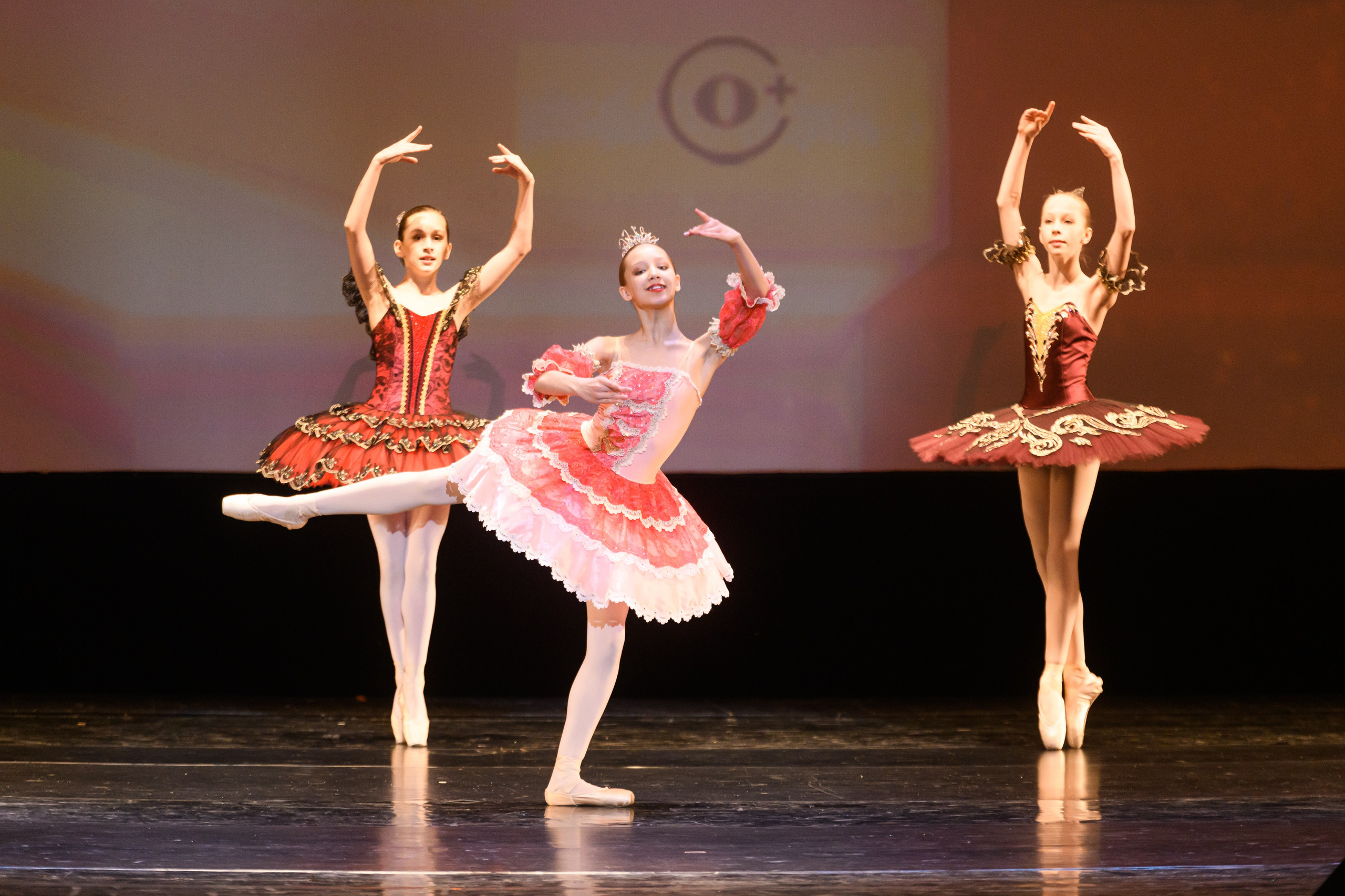 23 апреля, часть 1, БКЗ Октябрьский, г. Санкт-Петербург. Золотое яблочко