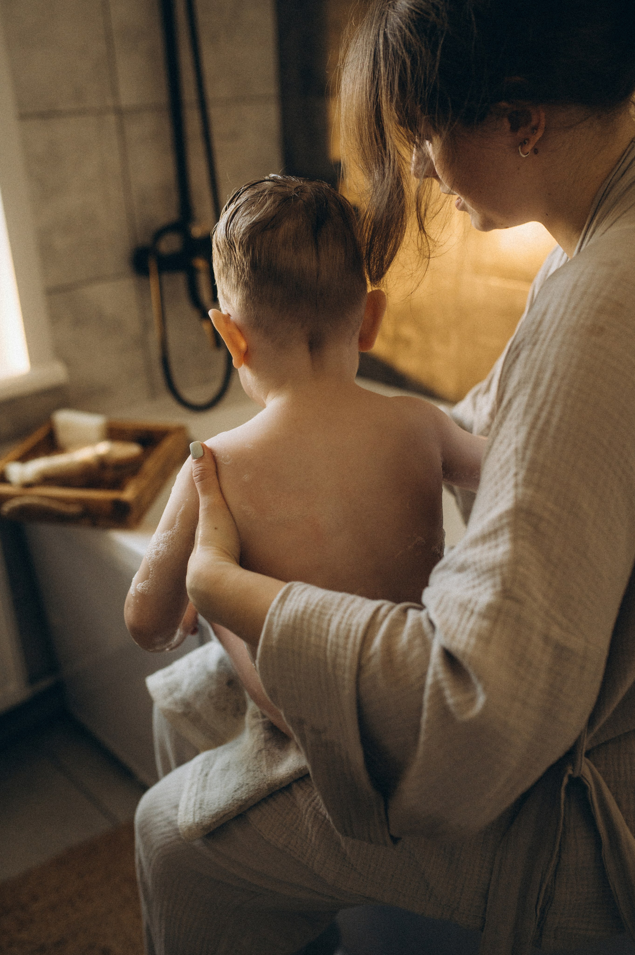 Съемка купания ребенка. Семейный фотограф в Новосибирске Женя Индрикова