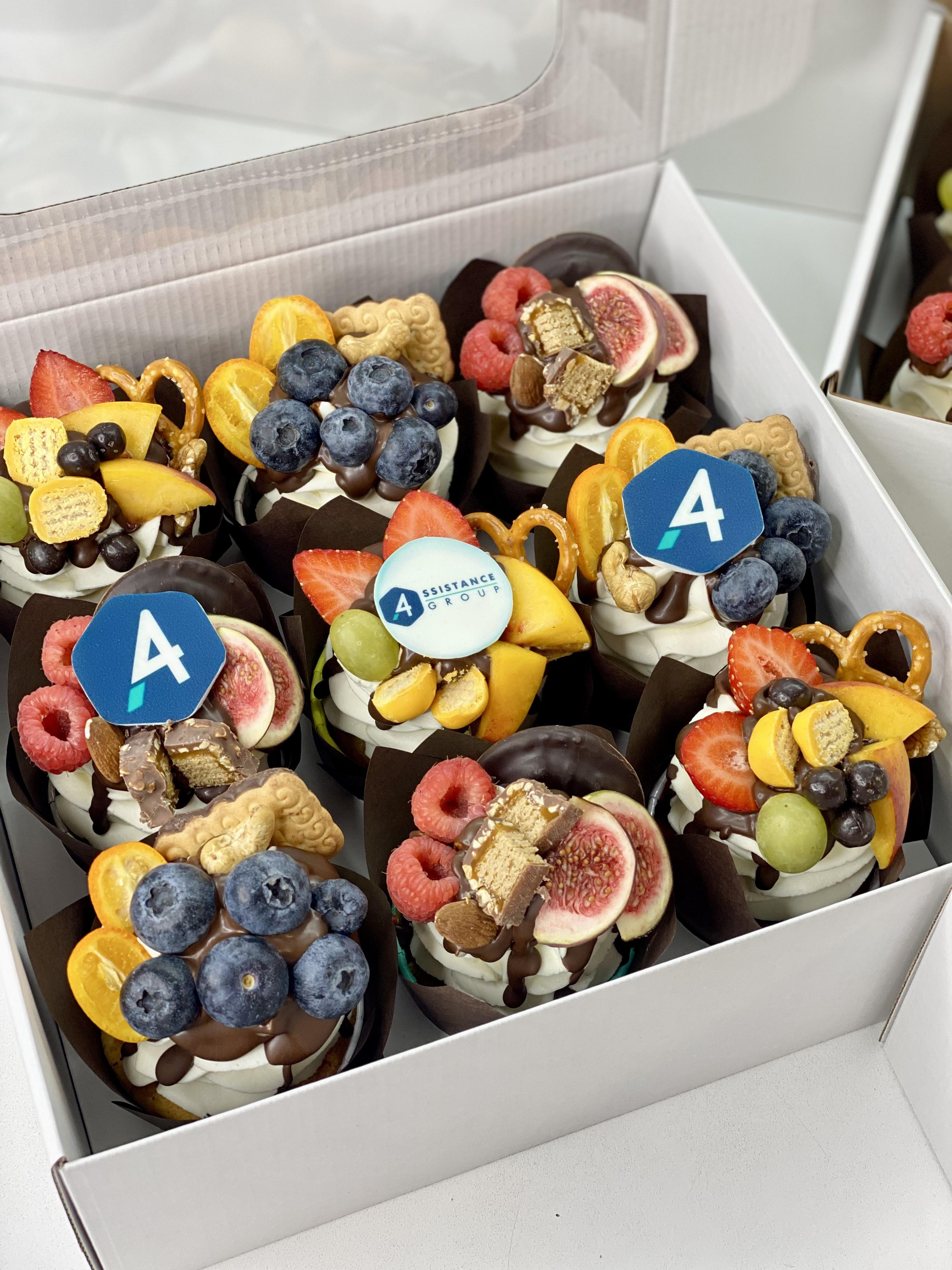 Капкейки стандартные с логотипом. Katyasugarsugar капкейки, зефир, торты Москва