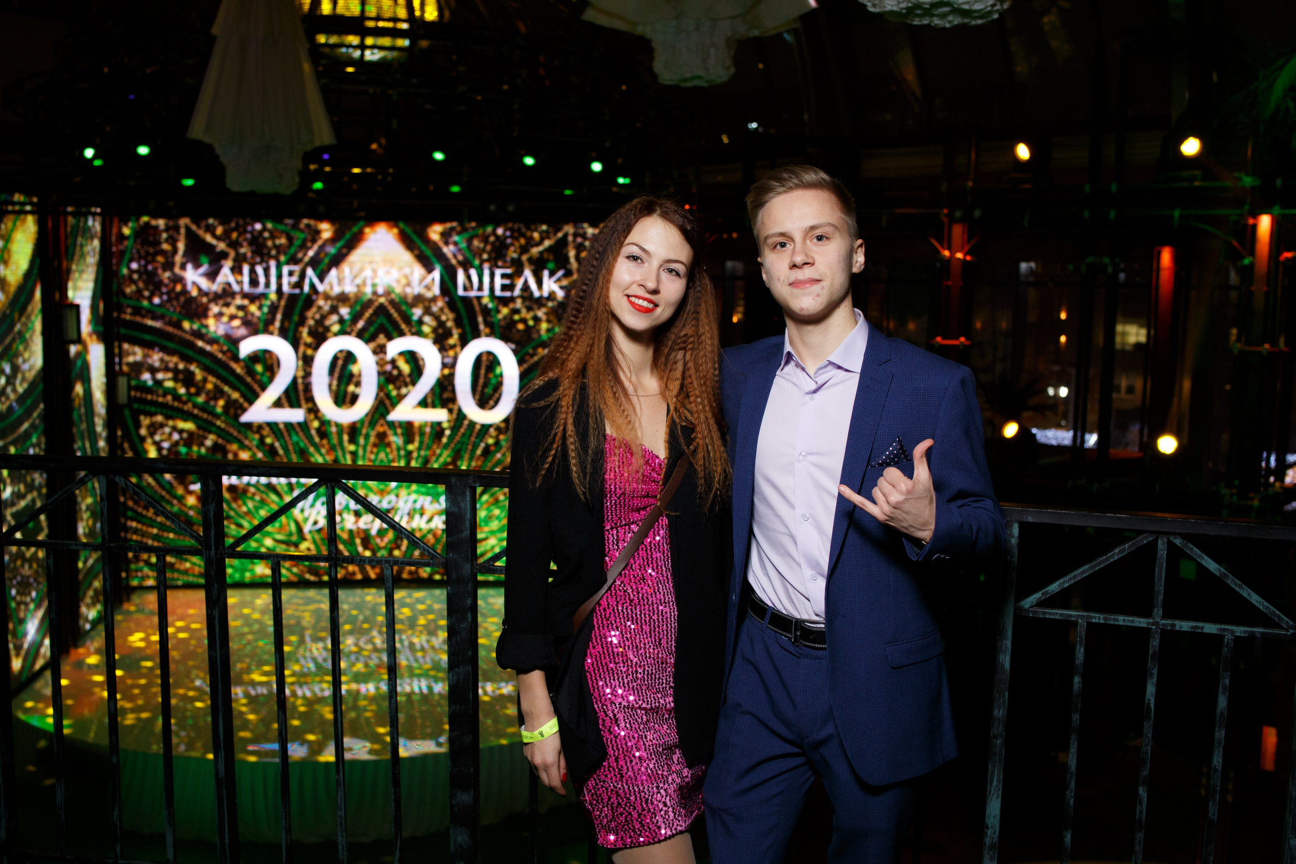 Новогодний корпоратив Кашемир и Шёлк. Репортажный Фотограф в Москве Юра Гушан