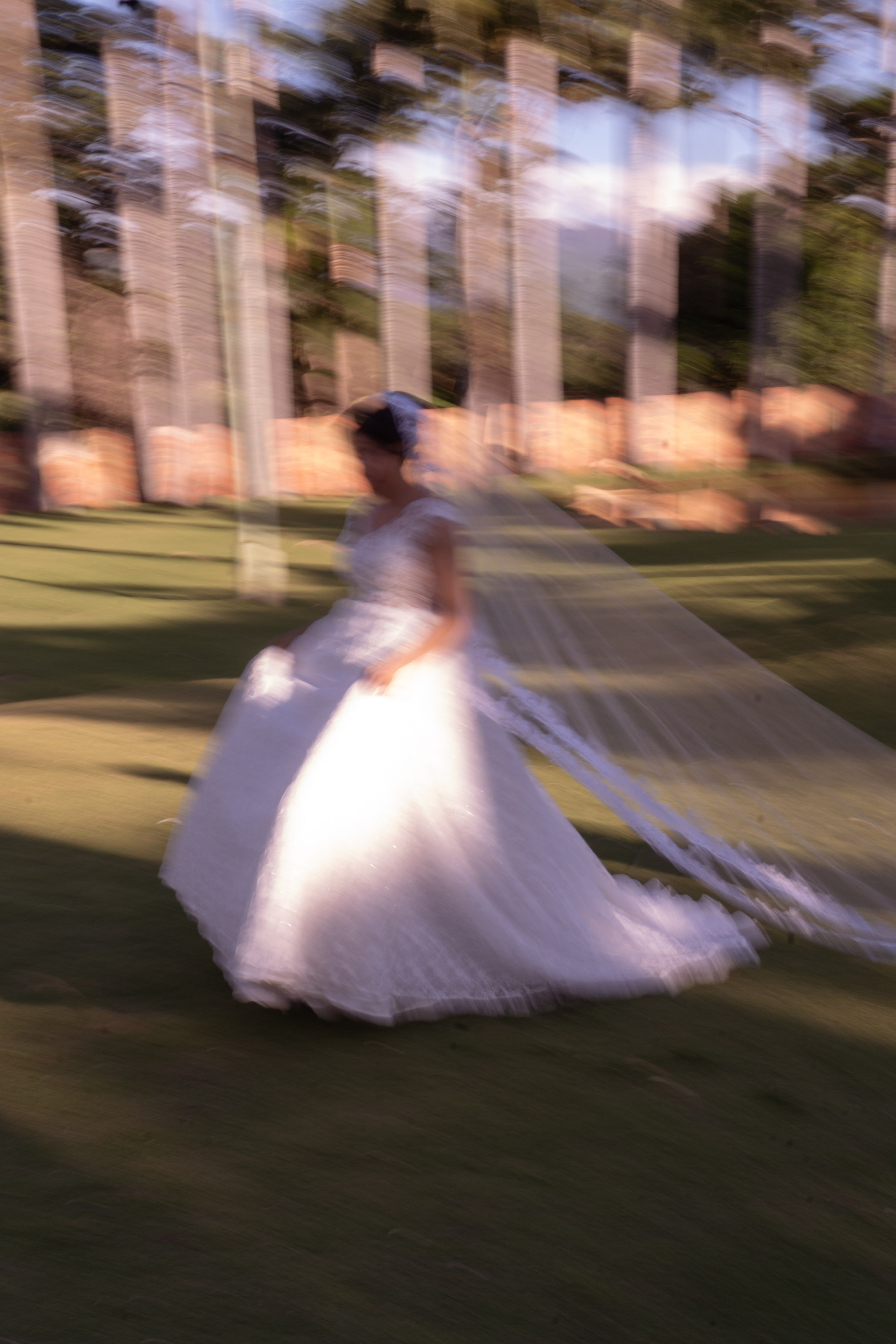 Carola & Gerson. Wedding Photographer in Barcelona and Medellin