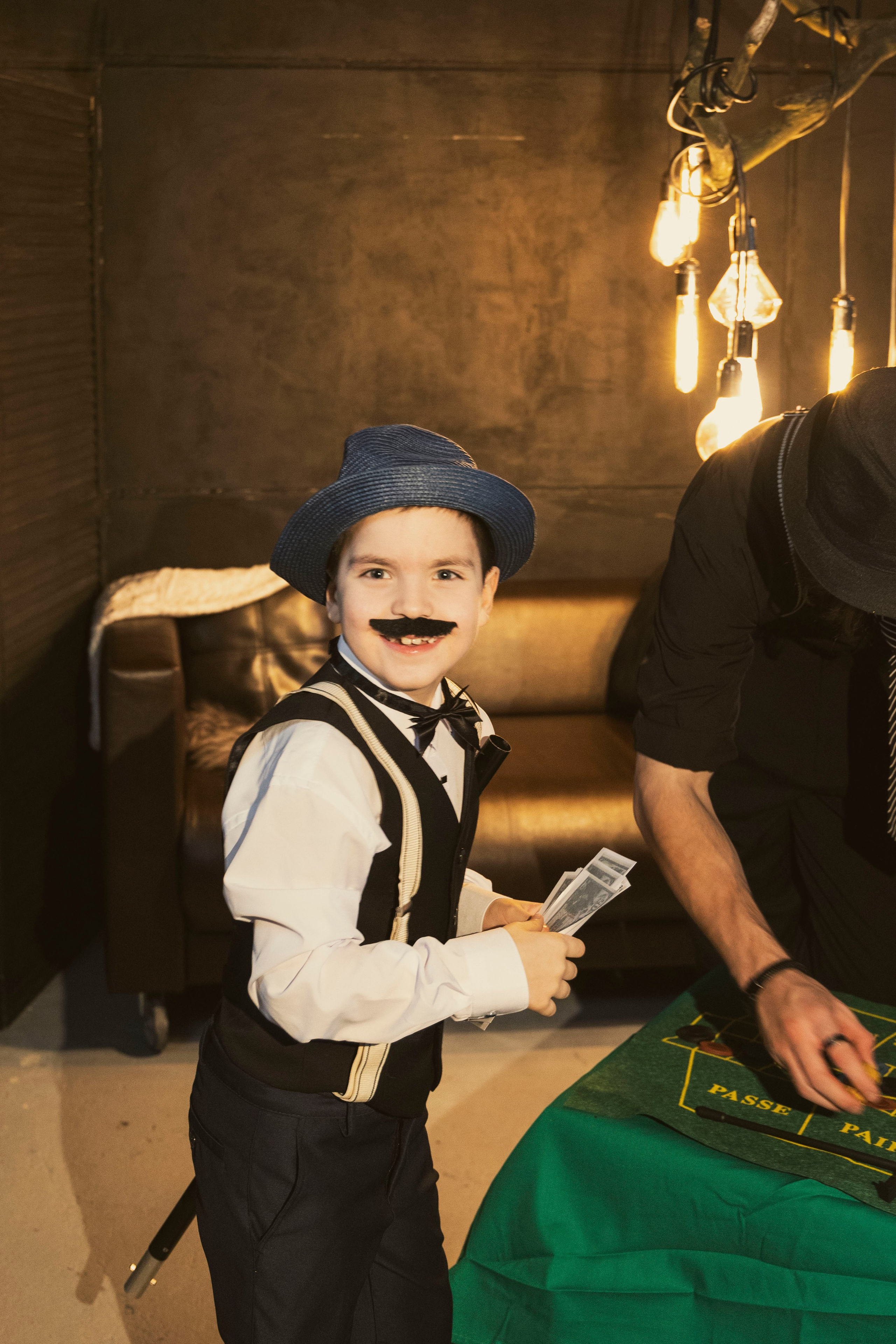 Семья Волковых. Фотограф для маркетплейсов, фотоуслуги в Жуковском Татьяна Марсуверских