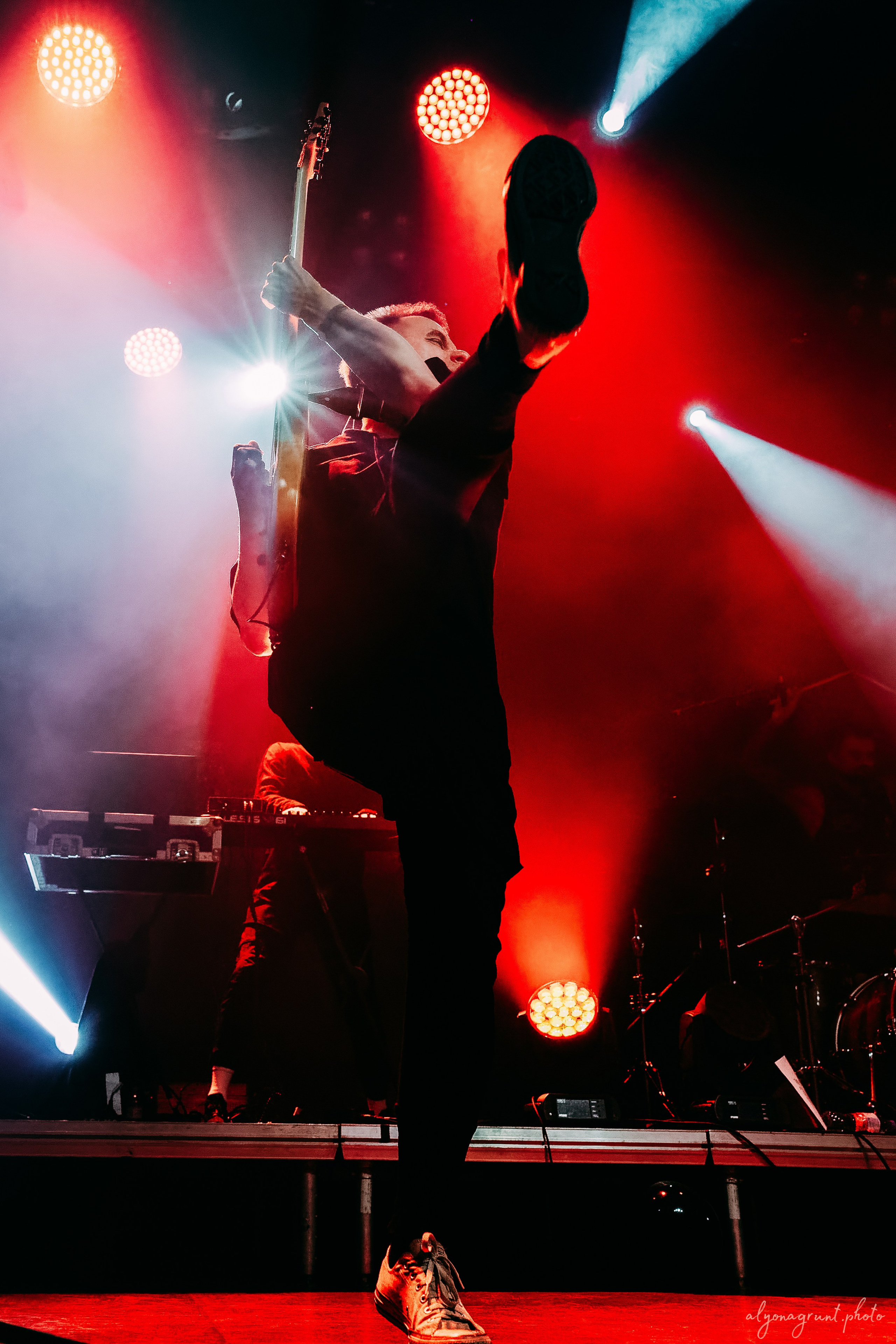 Таймсквер, фоторепортаж, СПБ, Космонавт, 14.11.2025. Алена Адрианова: фотограф в Санкт-Петербурге