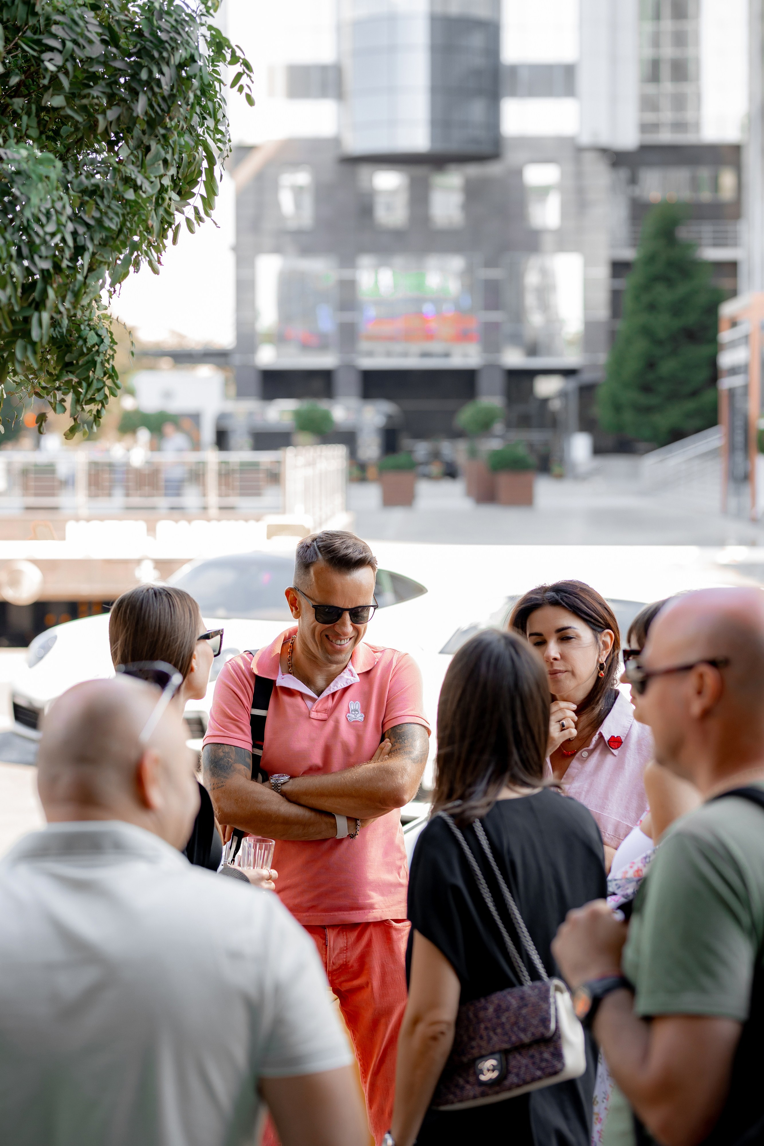 Porsche Завтрак в Cou-cou Bistro. Главная