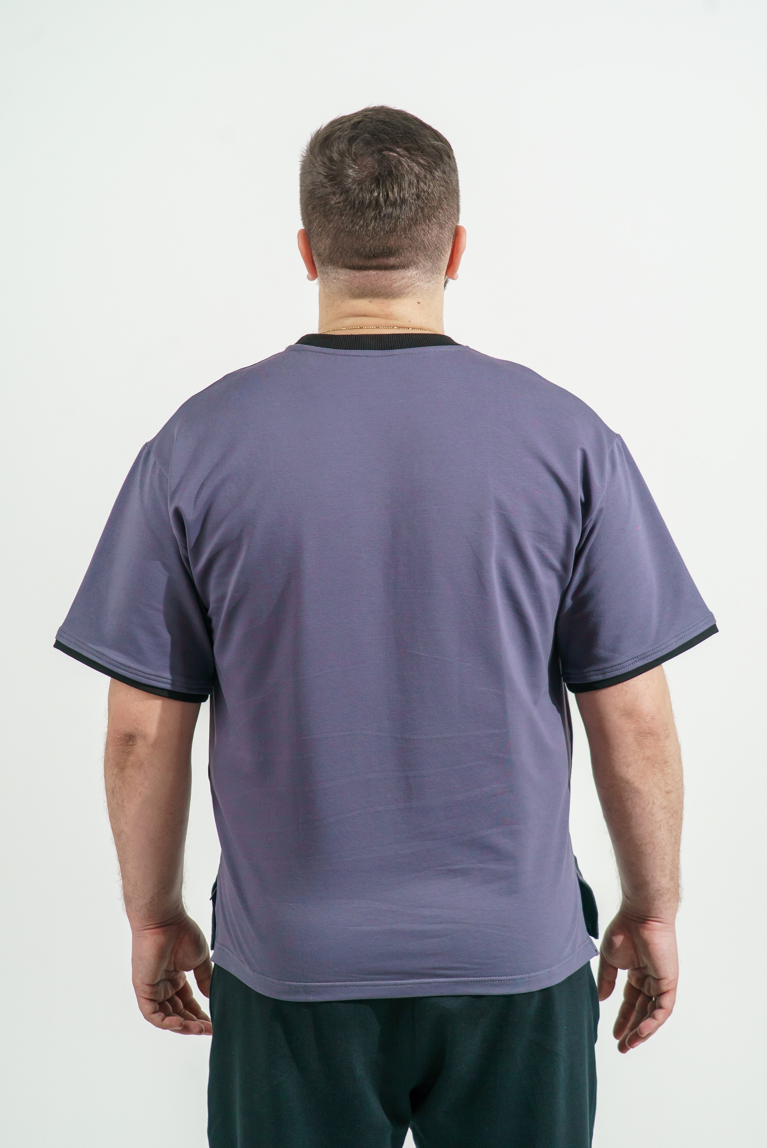 Предметная фотосъемка одежды для Wildberries и Ozon — бренды Краснодара. Фото и видеосъемка одежды для маркетплейсов Ozon, Wildberries. Шедевры для Вас! Фотограф и Видеограф в Краснодаре Пахиев Руслан