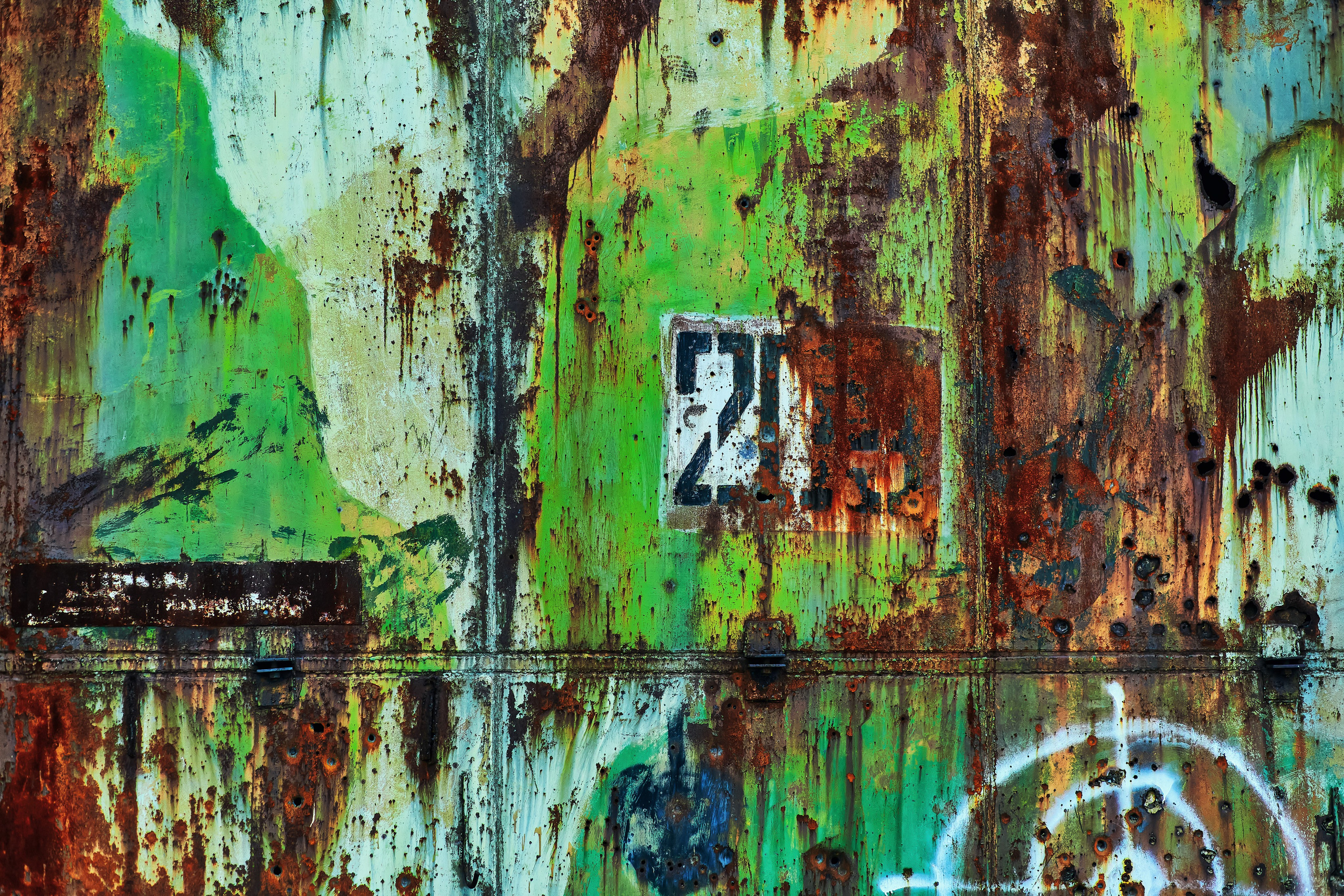 Ядовито-зелёная краска и ржавый металл - бесплатный фон для вебсайта, рассказов и фанфиков