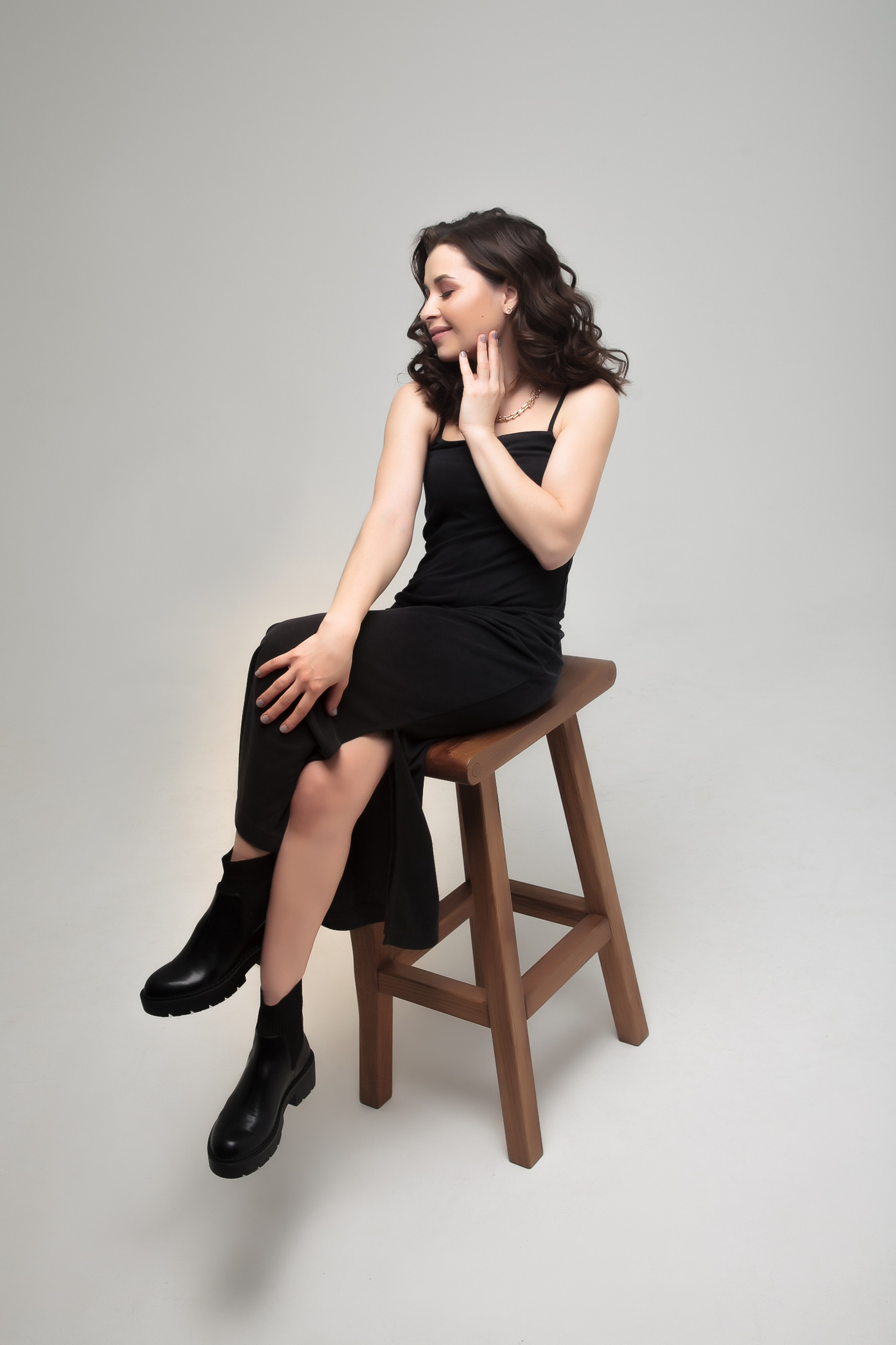 Studio Women. Фотограф Нелля Кадикина