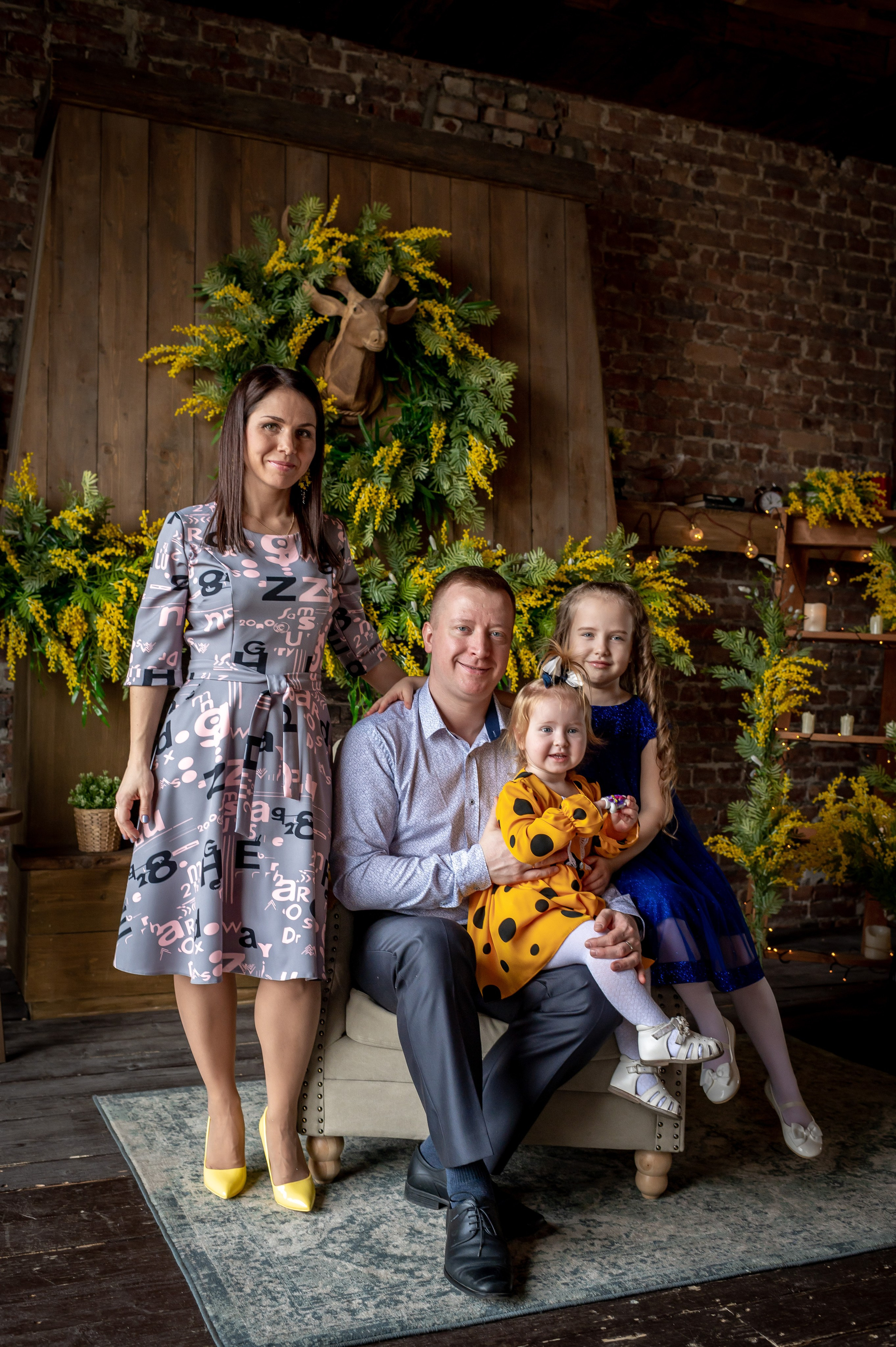 Есения, Екатерина, Дмитрий. Портретный, семейный и свадебный фотограф в Санкт-Петербурге и в Пушкине Ширяев Денис