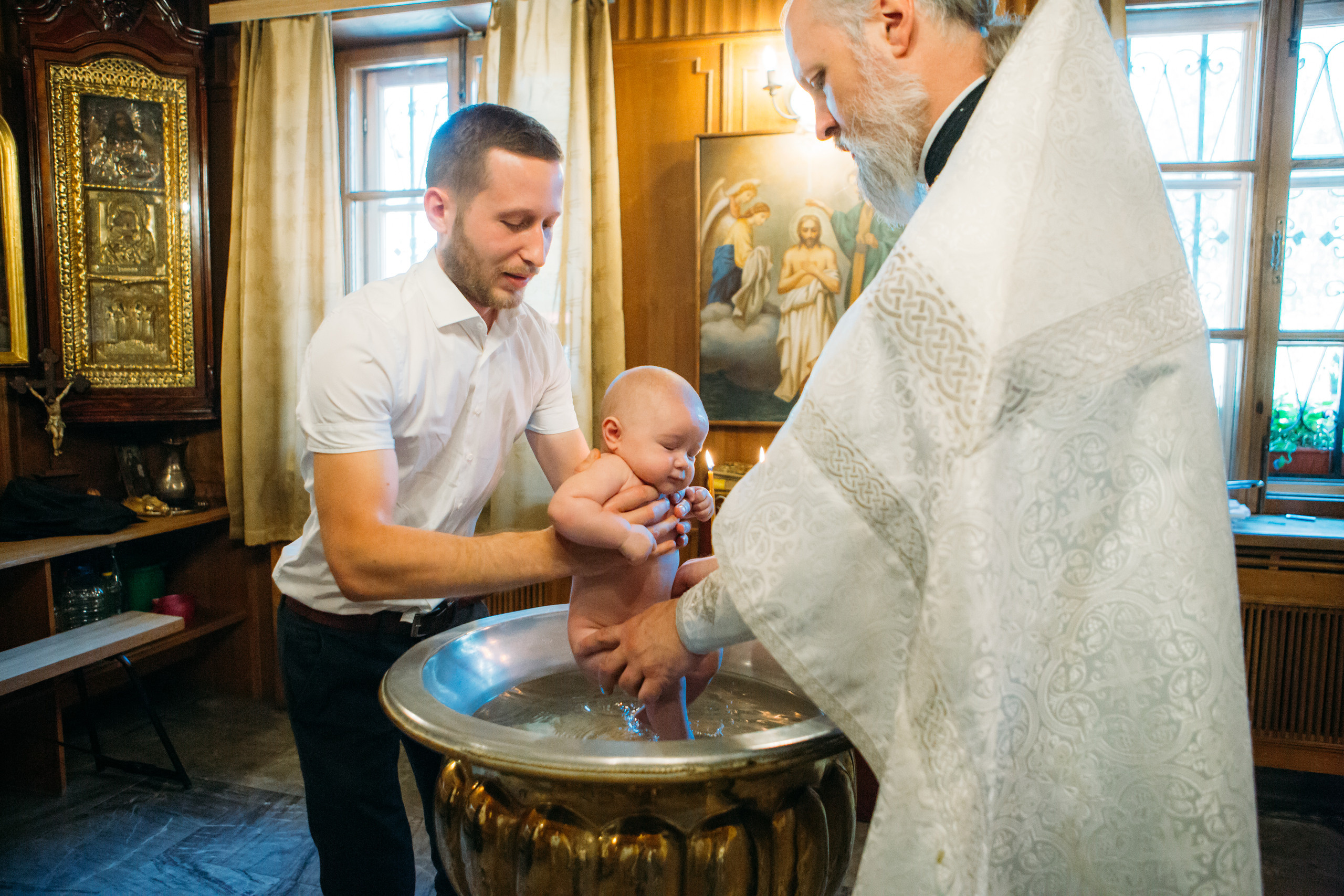 фотограф на крещение ребенка