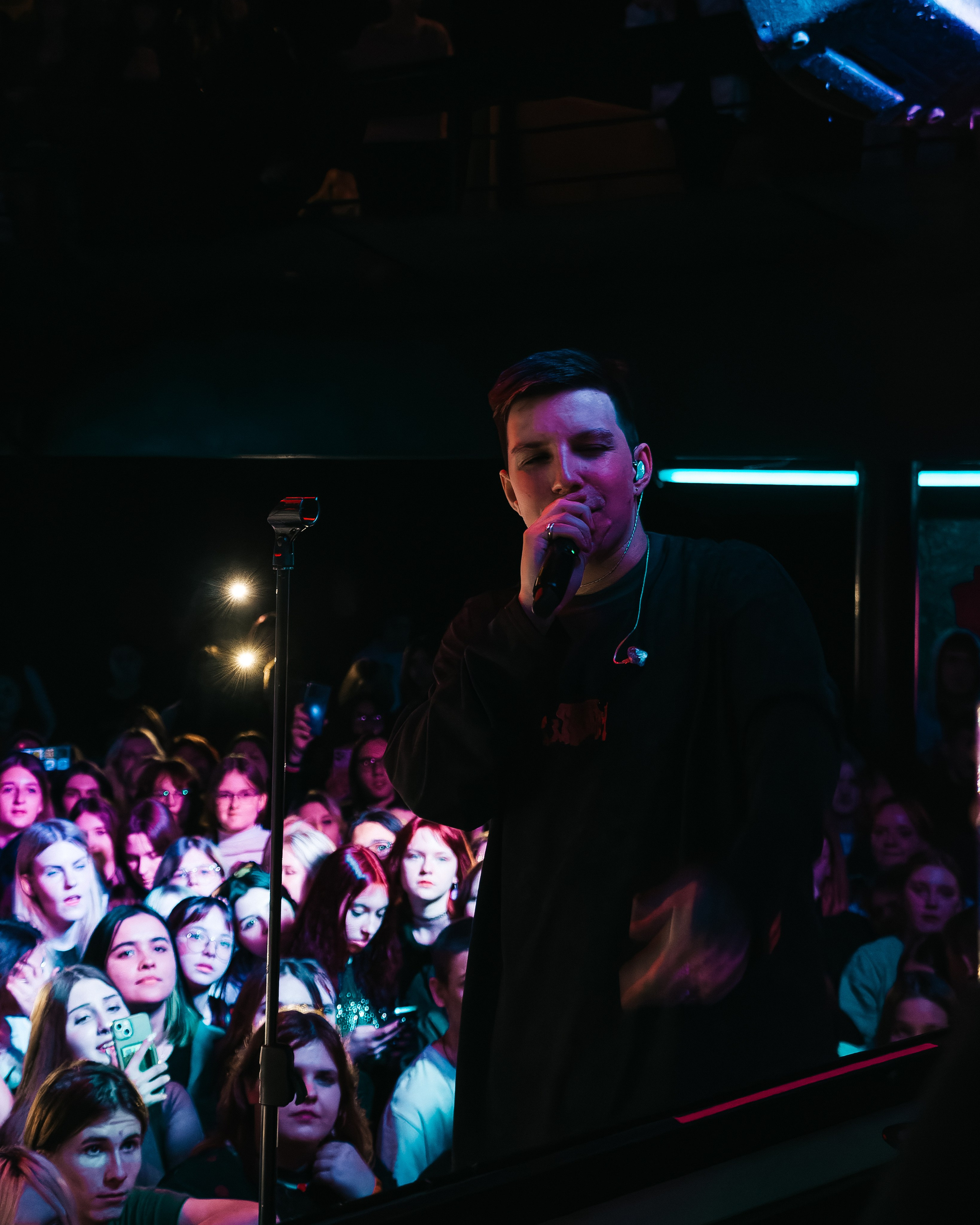 Концерт Мазелова. Фотограф Артём Ющенко