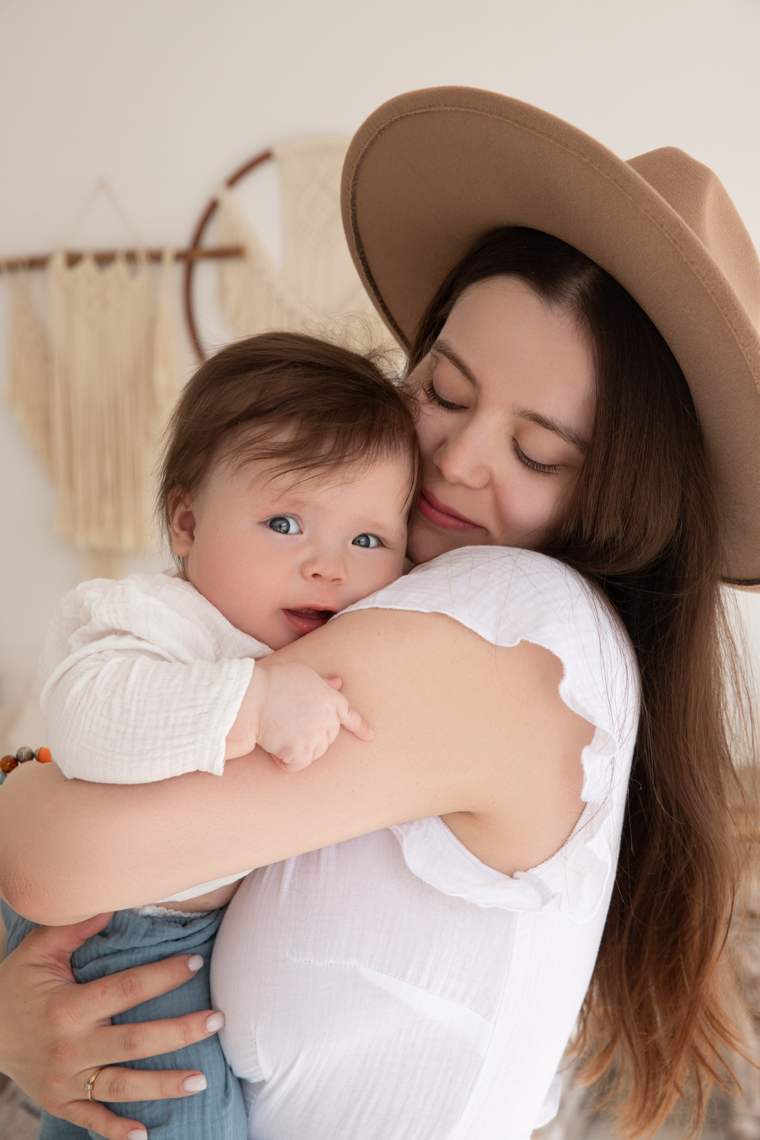 Лана с малышом. Свадебный и портретный фотограф в Москве Мария Кравченко