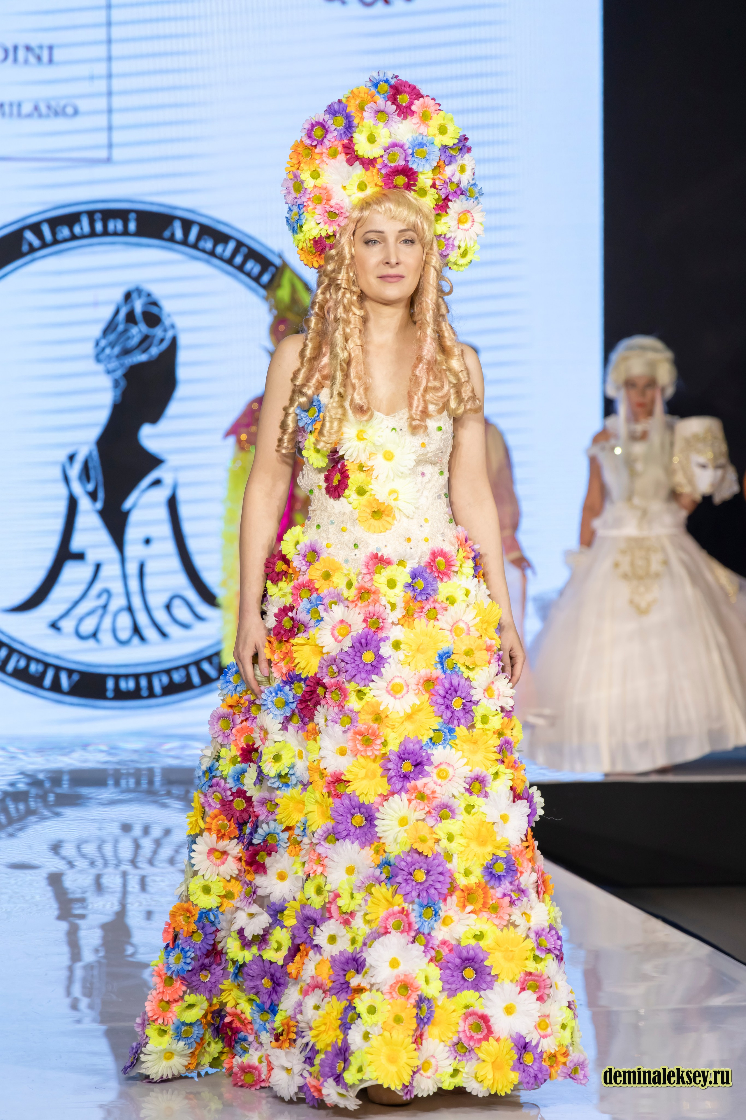 Показ бренда Аладини на выставке Уникальная Россия 2025. Репортажный, семейный и студийный фотограф в Москве Демин Алексей