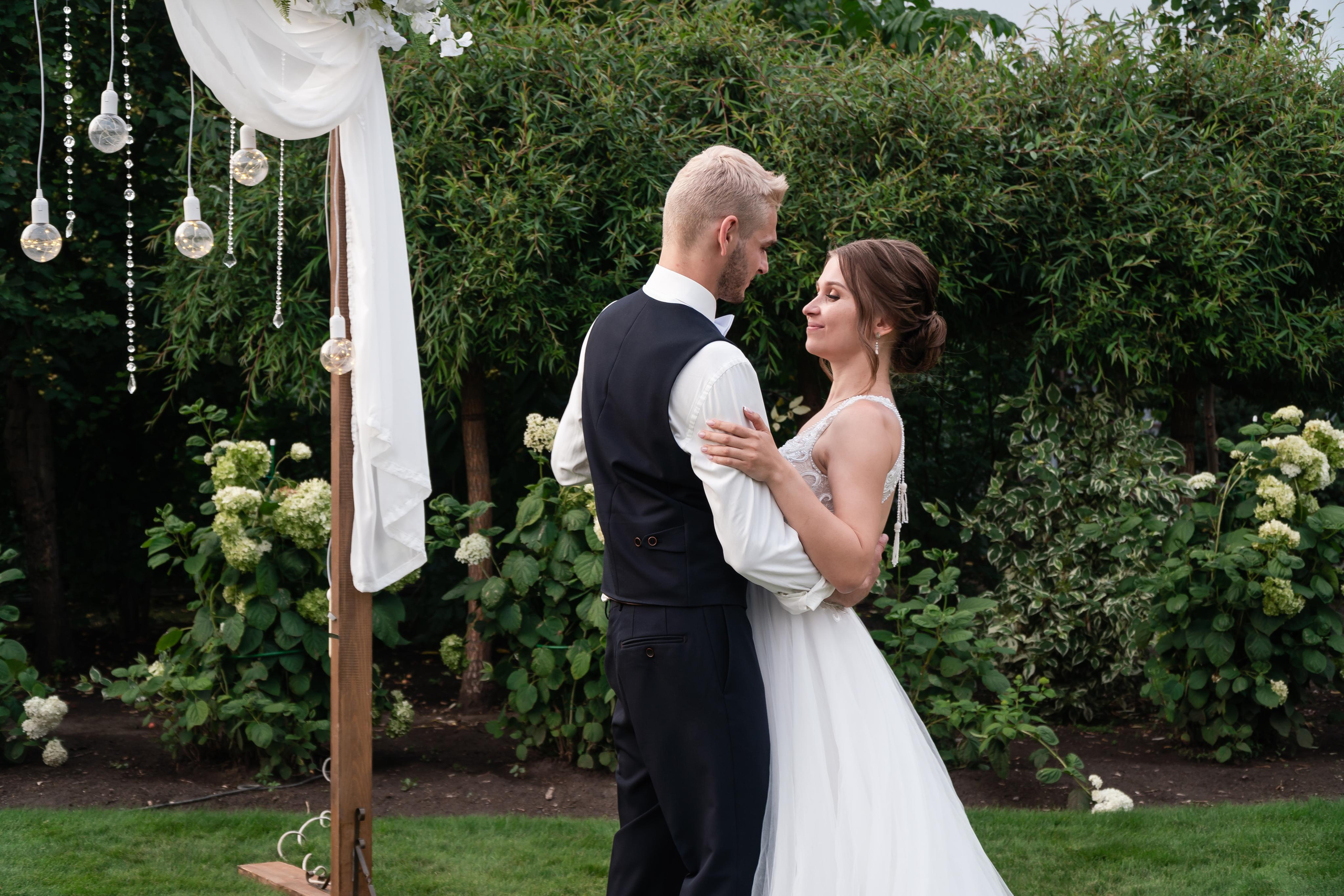 Artem and Nataly. Photographer Max