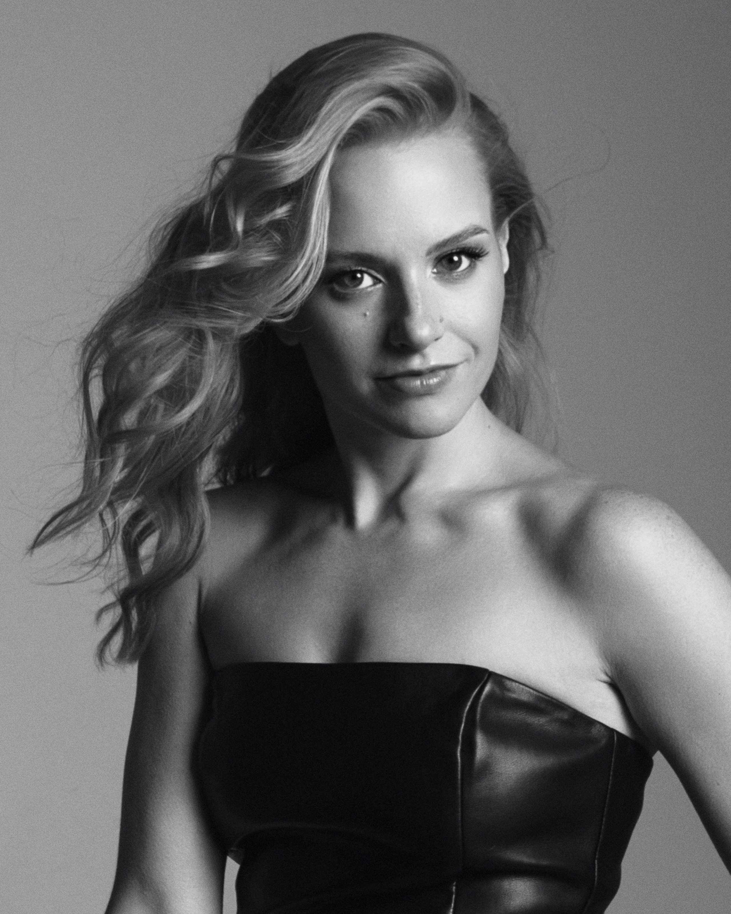 Циклорама. Фотограф беременности женский фотограф в Москве Оксана Донецкая