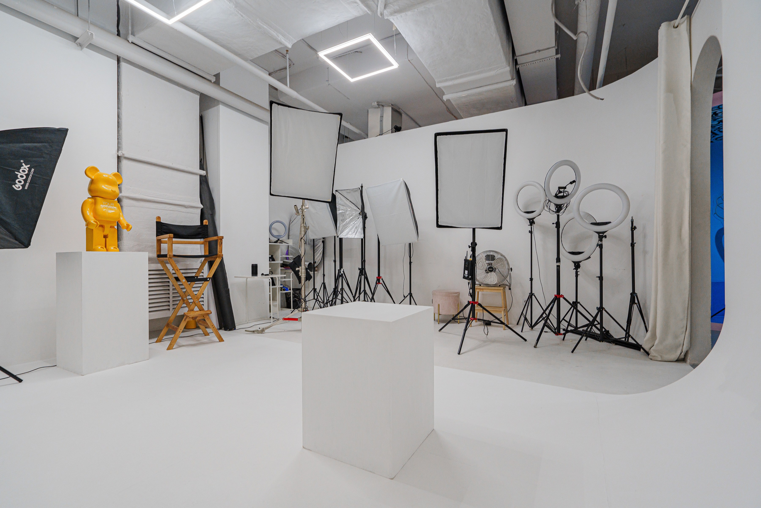 Фотостудия YOUR STORIES. Артур Каримов — Интерьерный фотограф в Екатеринбурге