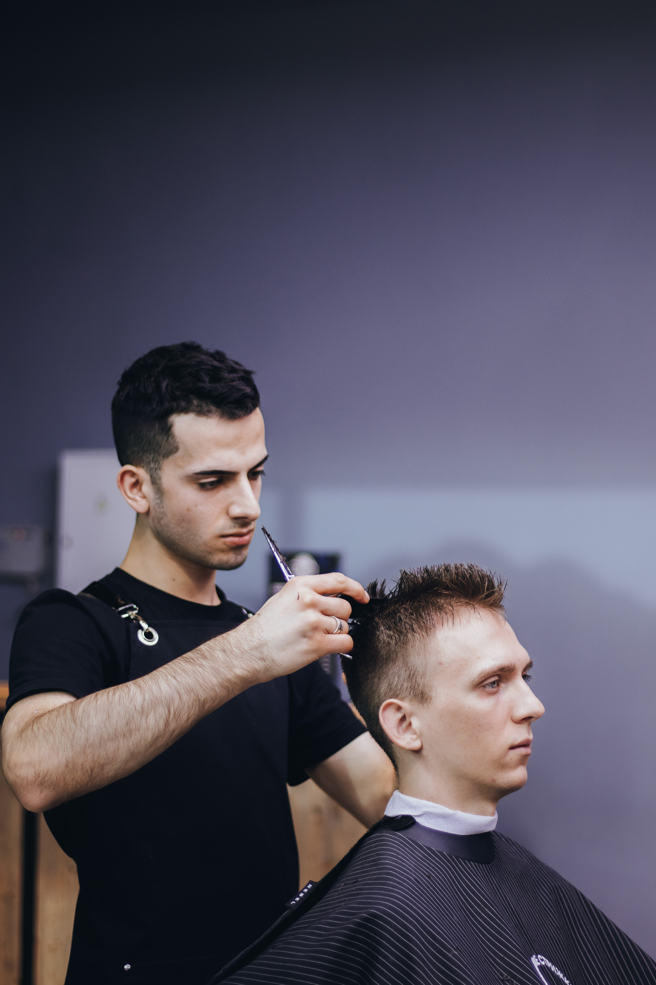 Barbershop Dad. Content shooting. KRIS KRUPINNIKOVA