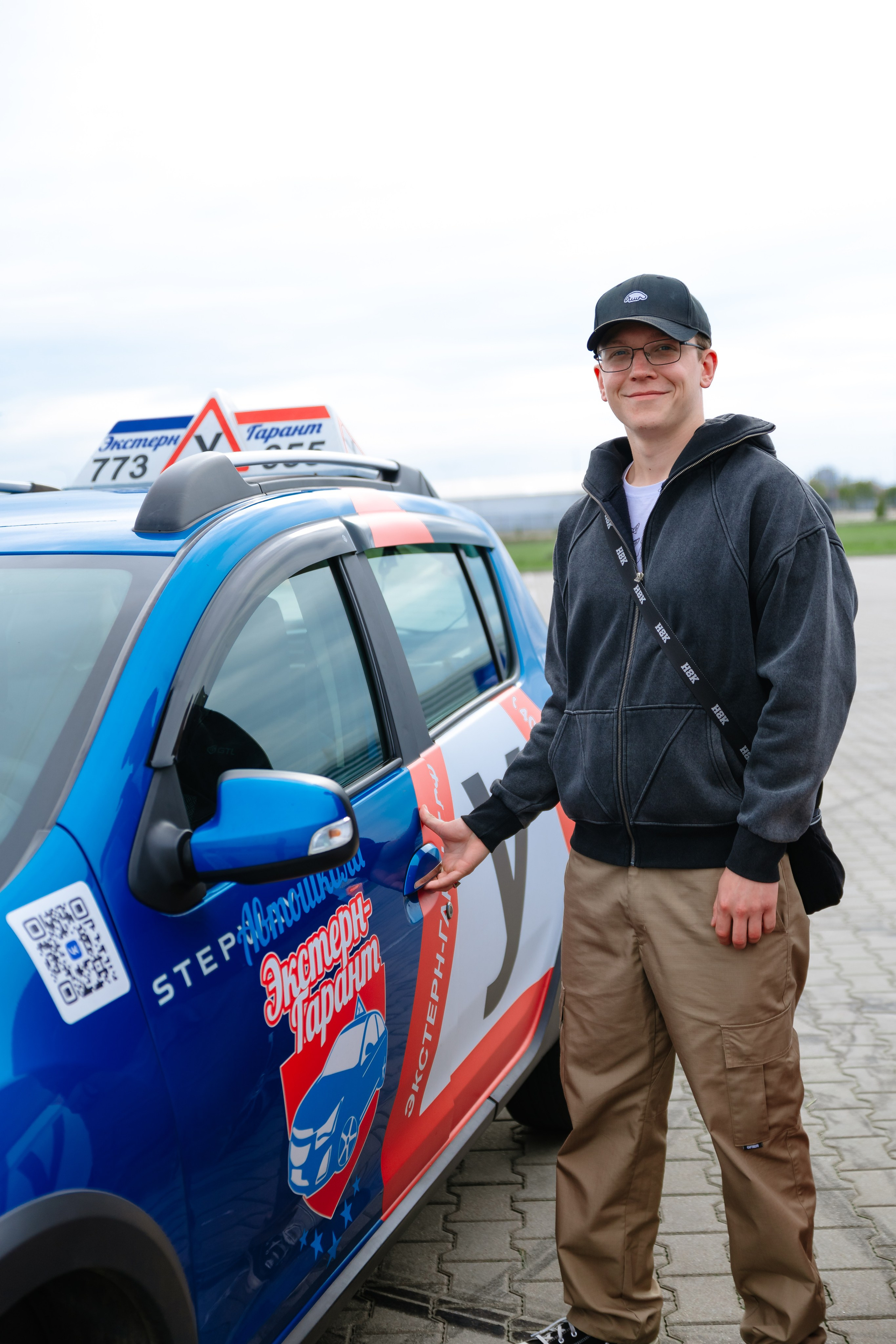 Extern-Garant Driving School. Content shooting. KRIS KRUPINNIKOVA