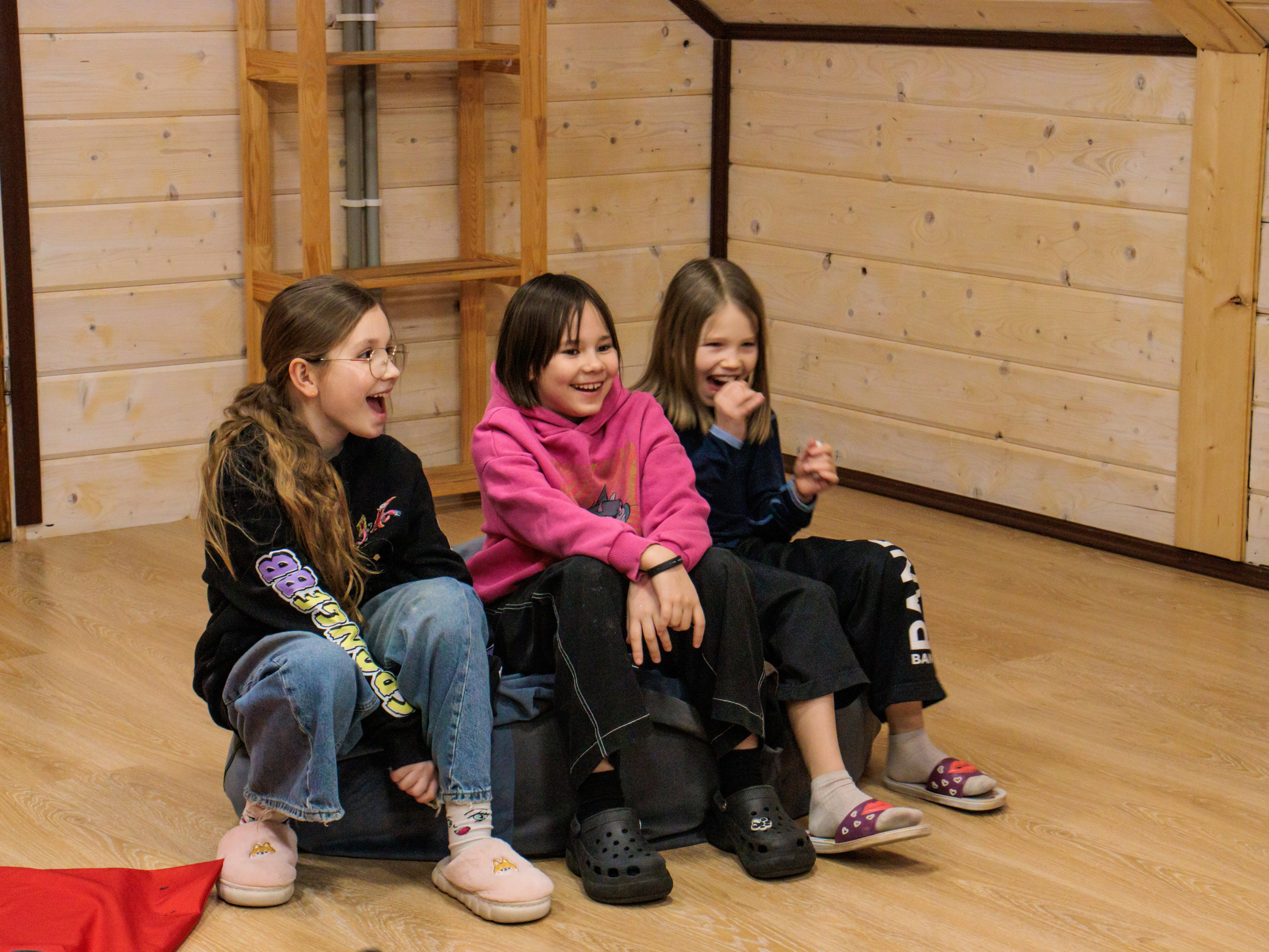 Репортаж / детский лагерь. Фотограф на трекинг и восхождение Эльбрус, Приэльбрусье. Елизавета Бобок