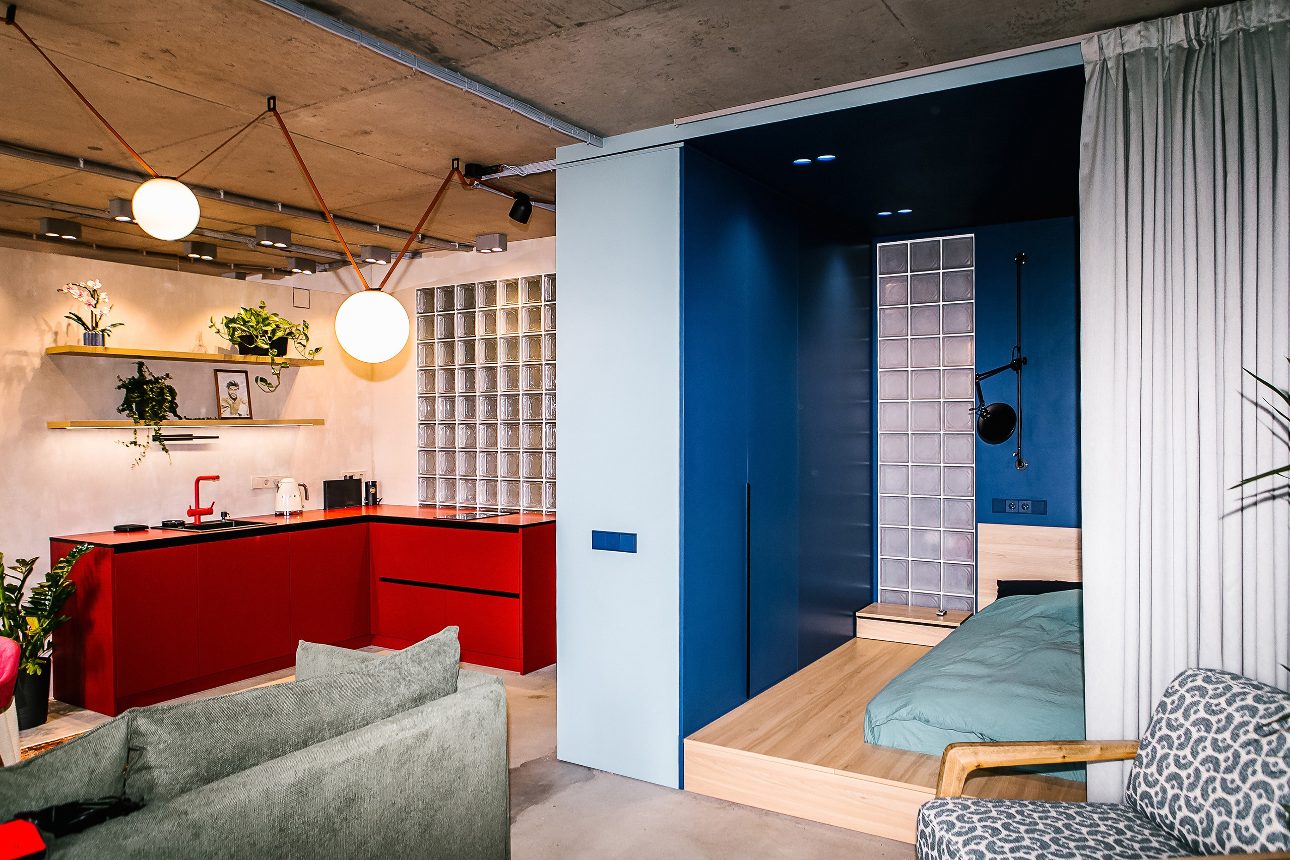 Интерьер ЖК Ирнест. Контент фотограф, съемка для маркетплейсов, фуд съемка и репортажи в Новосибирске Ралия Галеева