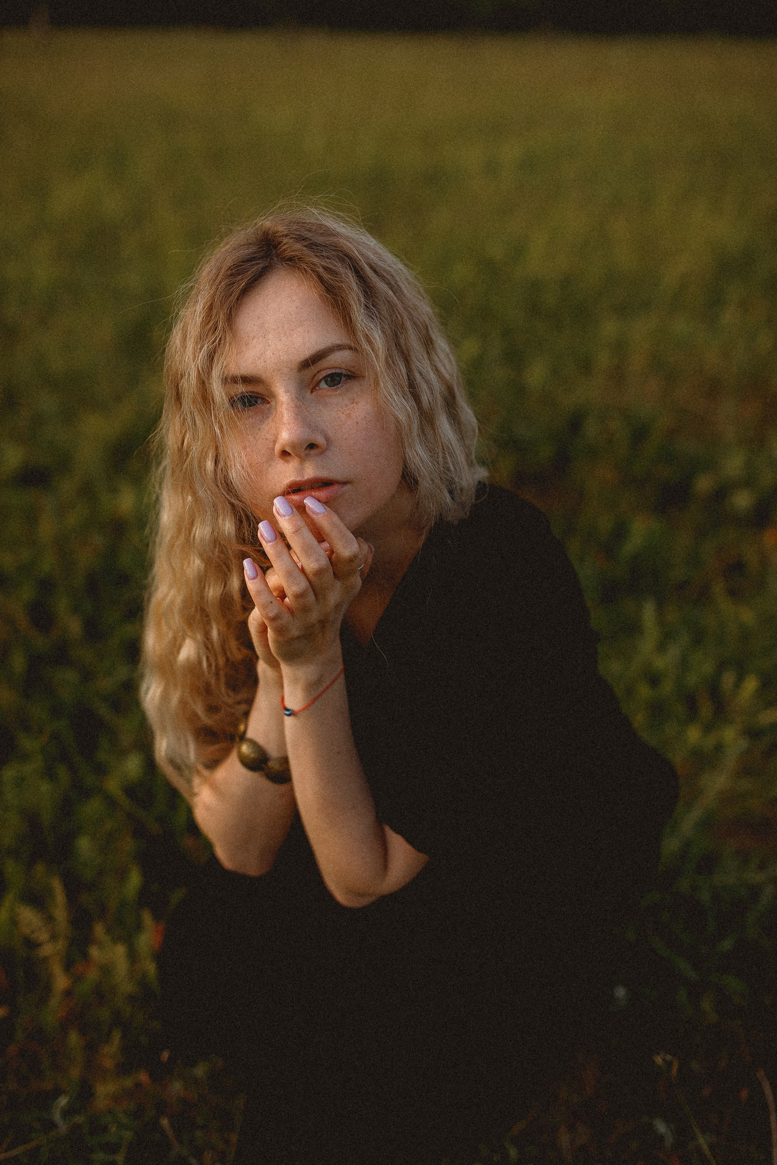 Мария. Лето. Поле. Фотограф в Москве Базанова Дарья