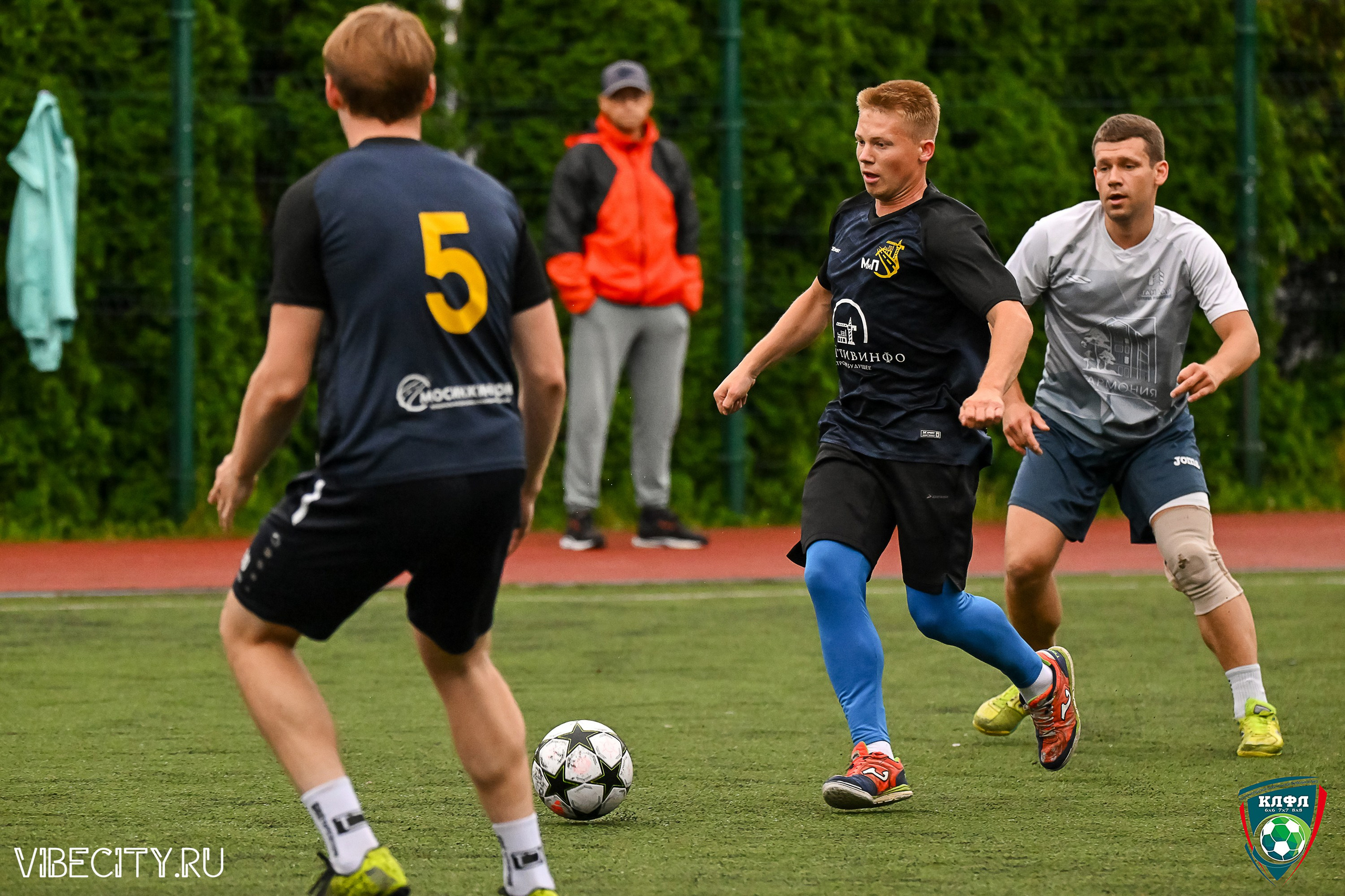 МАТЧИ ПЛЕЙ-ОФФ XXl ЛЕТНЕГО КУБКА КАЛИНИНГРАДСКОЙ ЛФЛ. VIBECITY.RU Вайб Сити Ру Фоторепортажи Фотоотчеты Калининград