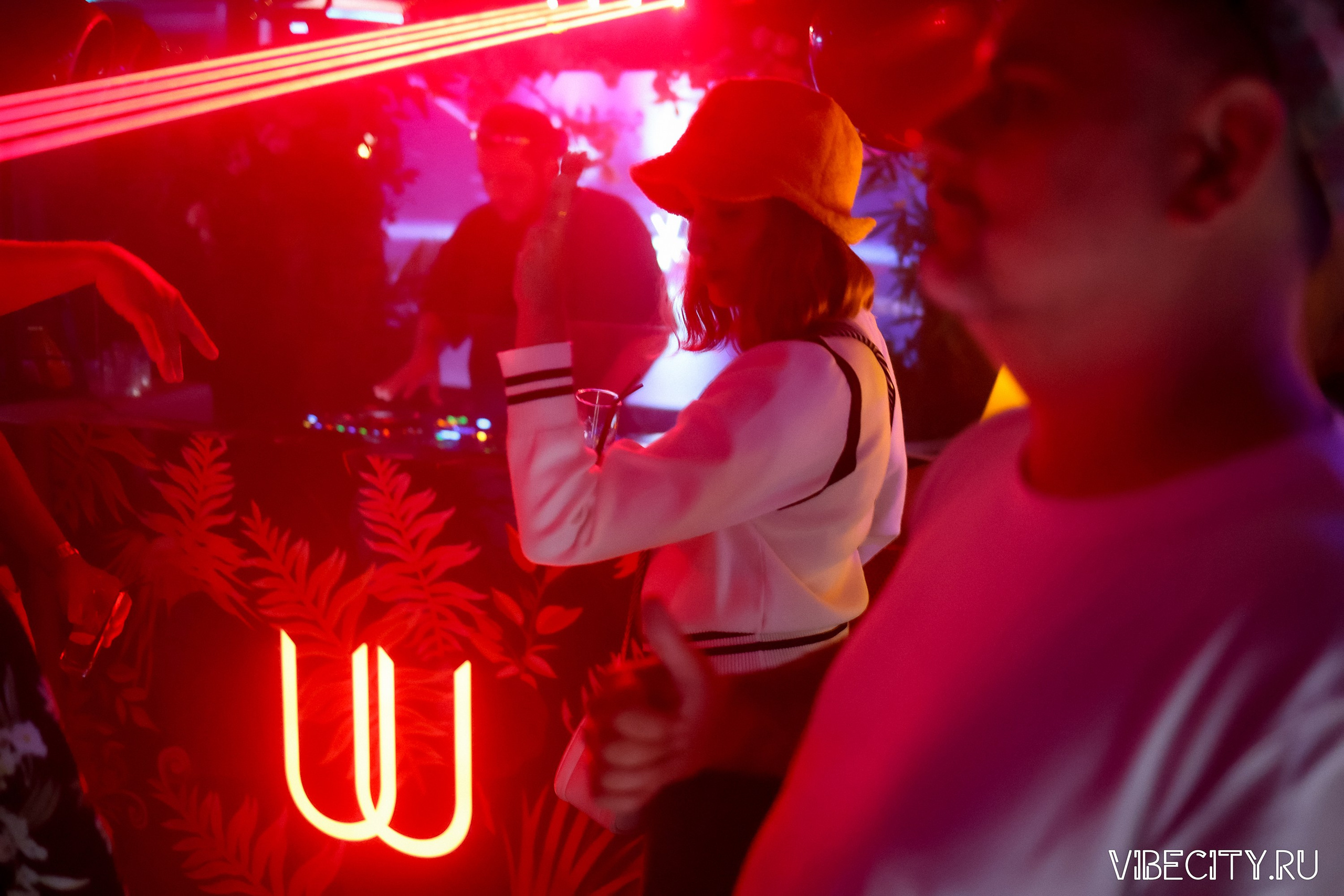 DOUBLE U. VIBECITY.RU Вайб Сити Ру Фоторепортажи Фотоотчеты Калининград